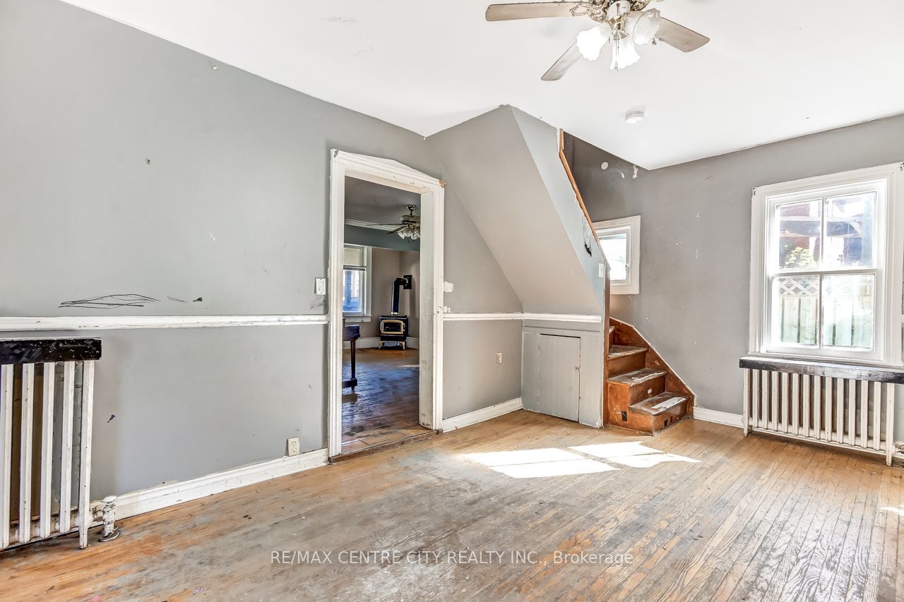 45 Locust Street Property Photo 7