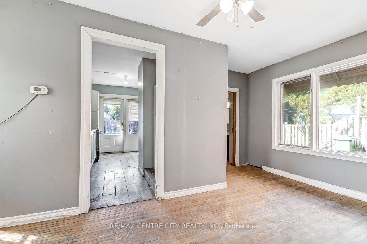 45 Locust Street Property Photo 8