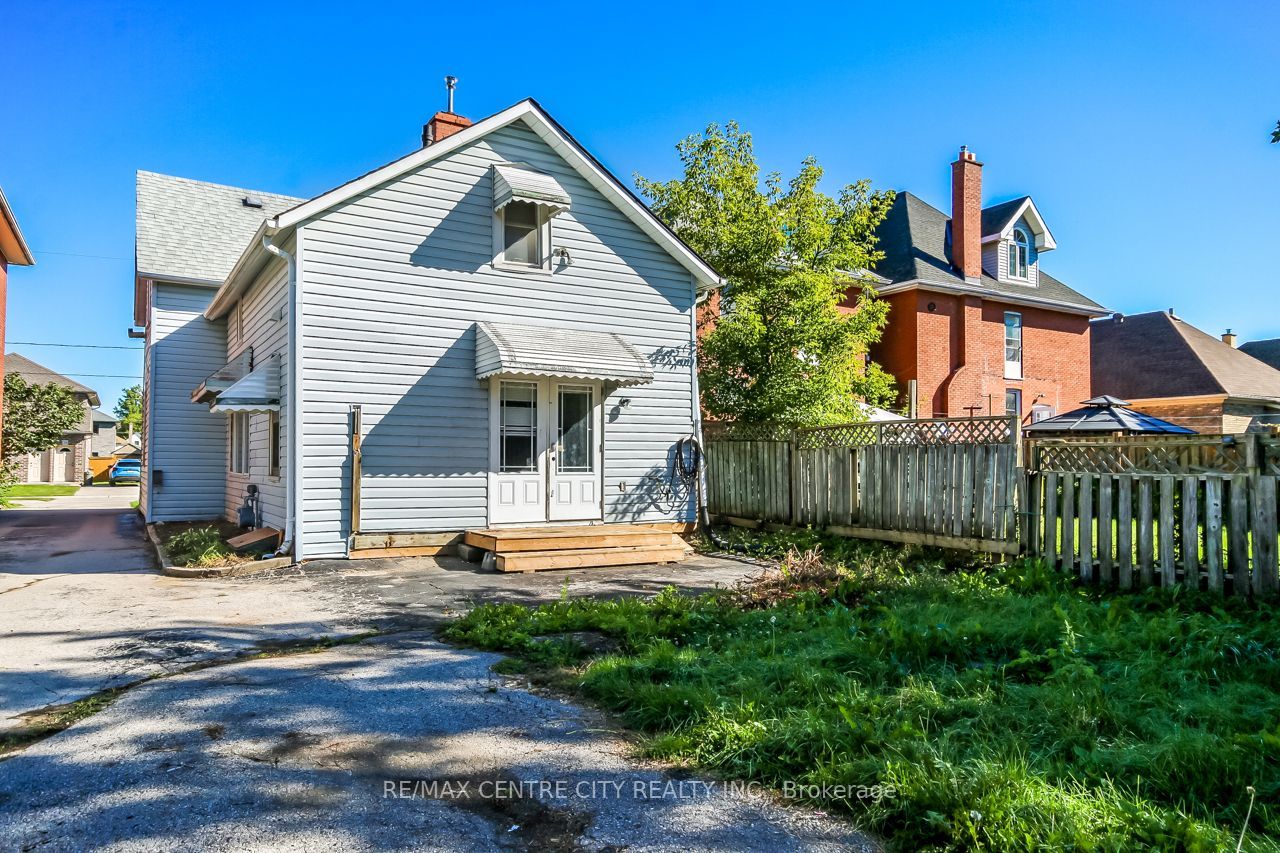 45 Locust Street Property Photo 19