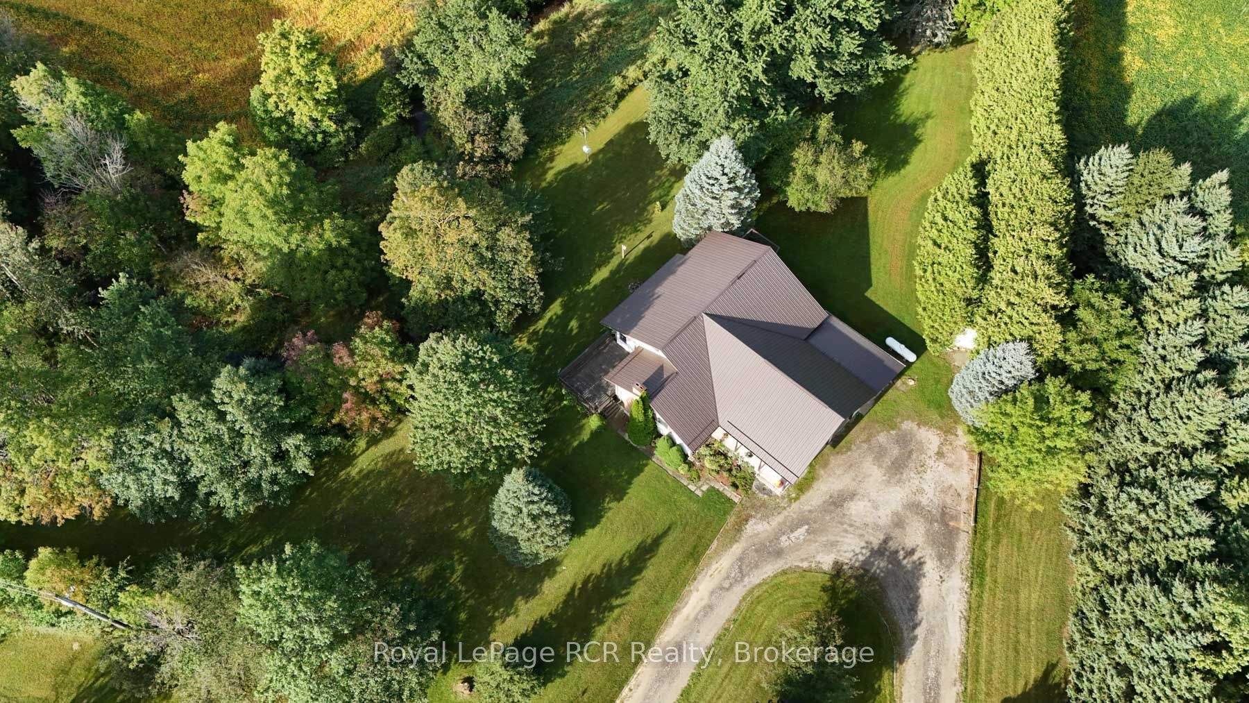 9870 Creek Road Property Photo 3