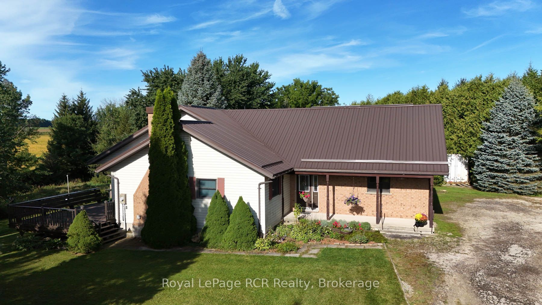 9870 Creek Road Property Photo 11