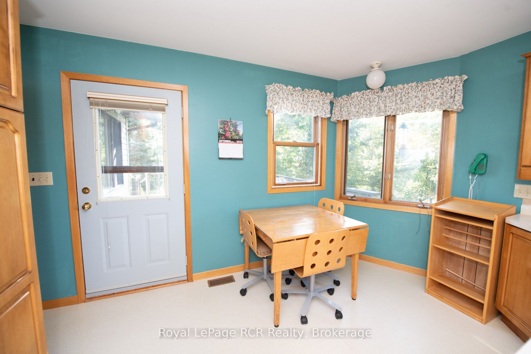 9870 Creek Road Property Photo 35