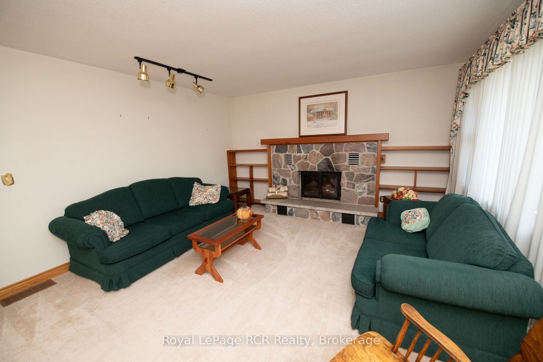 9870 Creek Road Property Photo 37