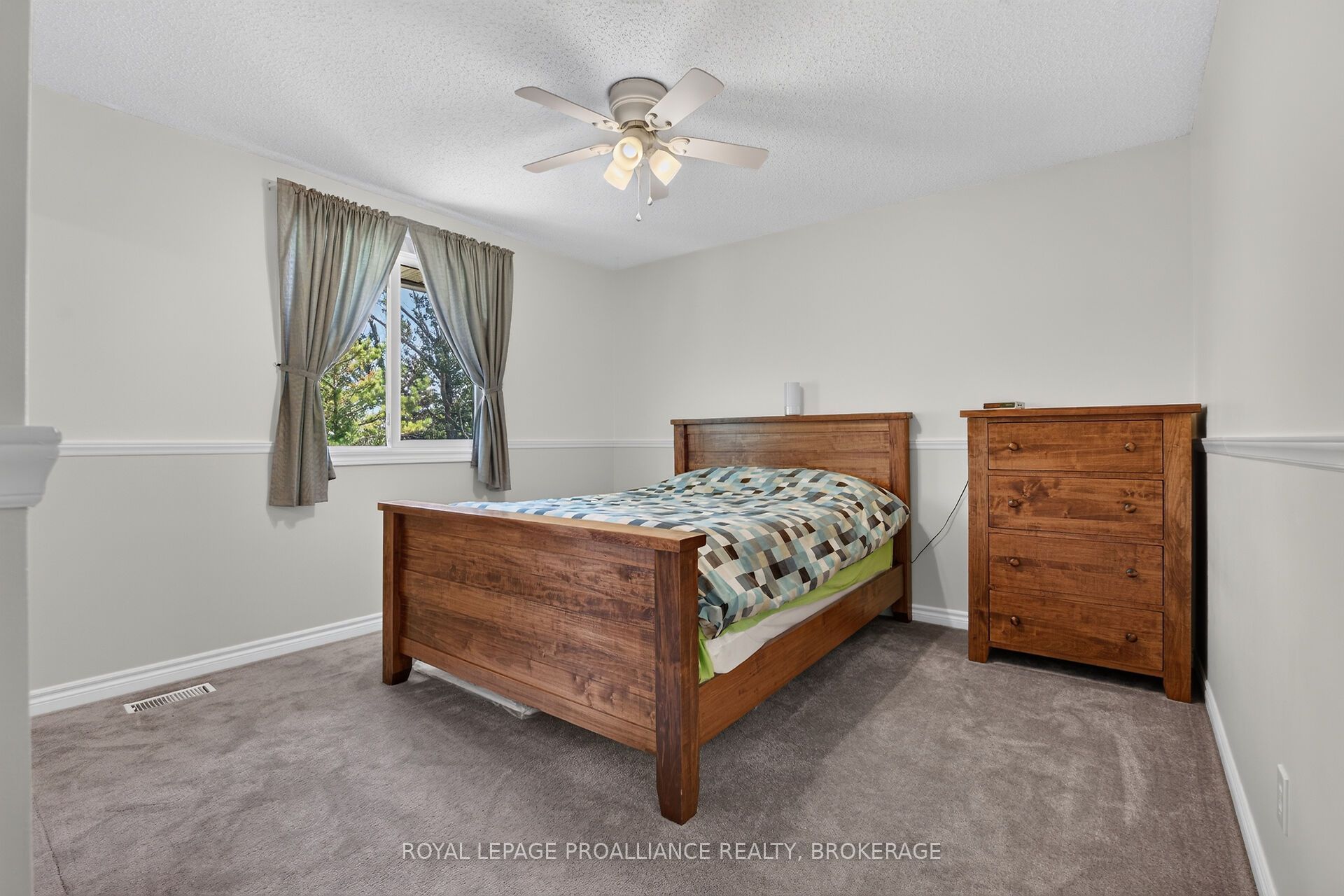 900 Nottinghill Avenue Property Photo 26