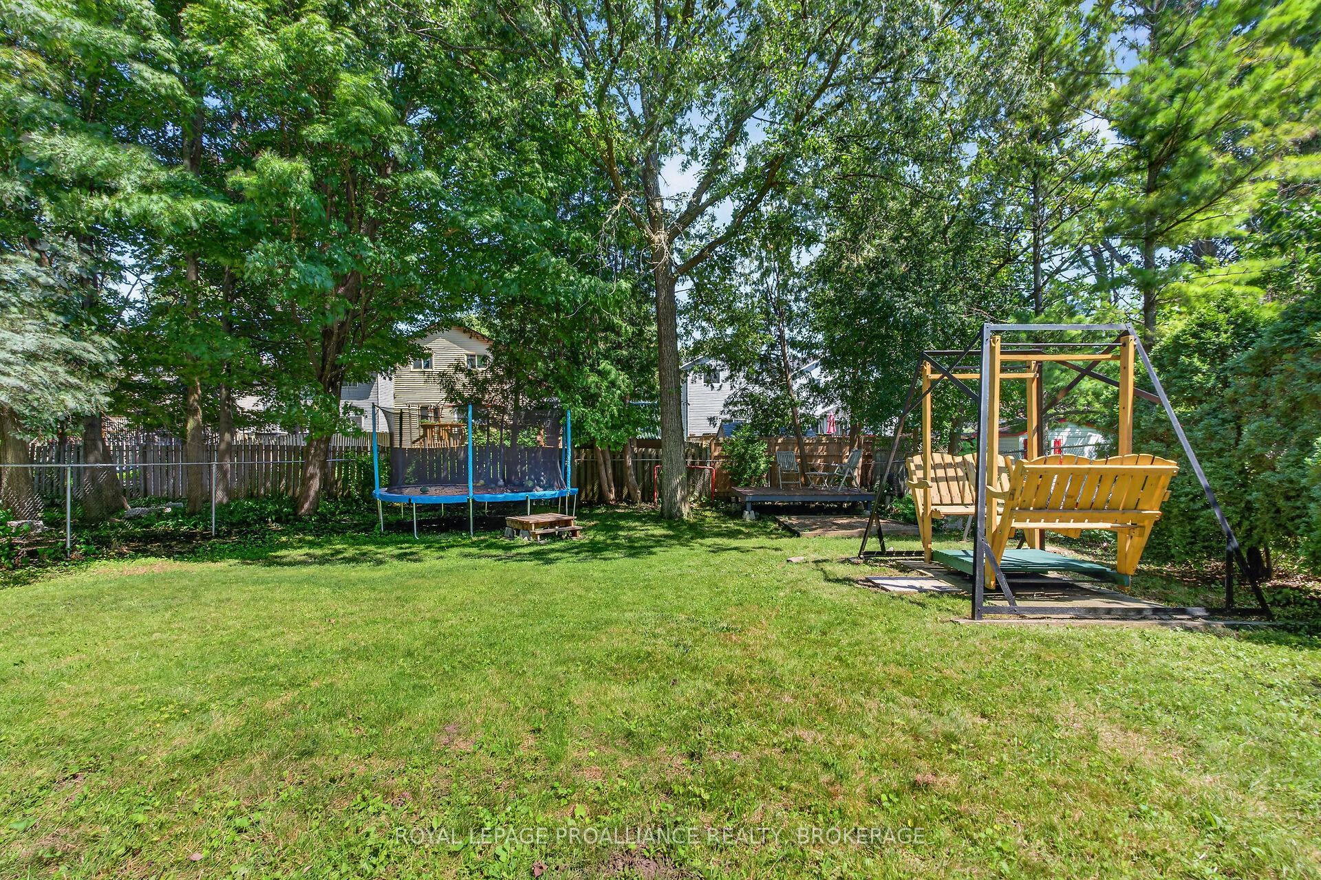 900 Nottinghill Avenue Property Photo 38