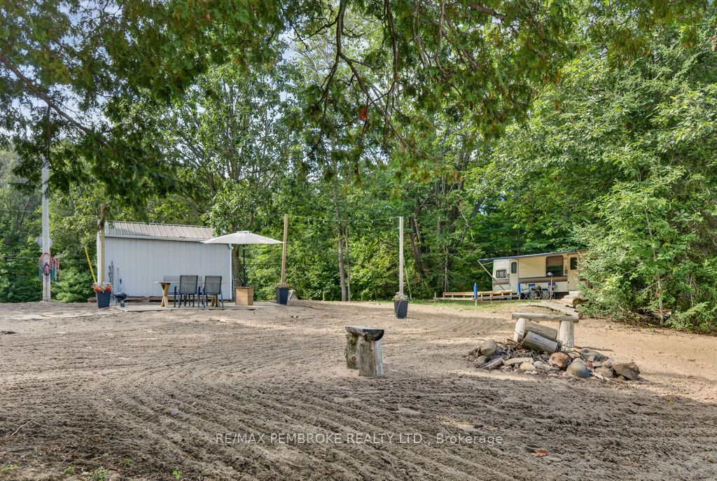 141a Sullivan Point Road Property Photo 6