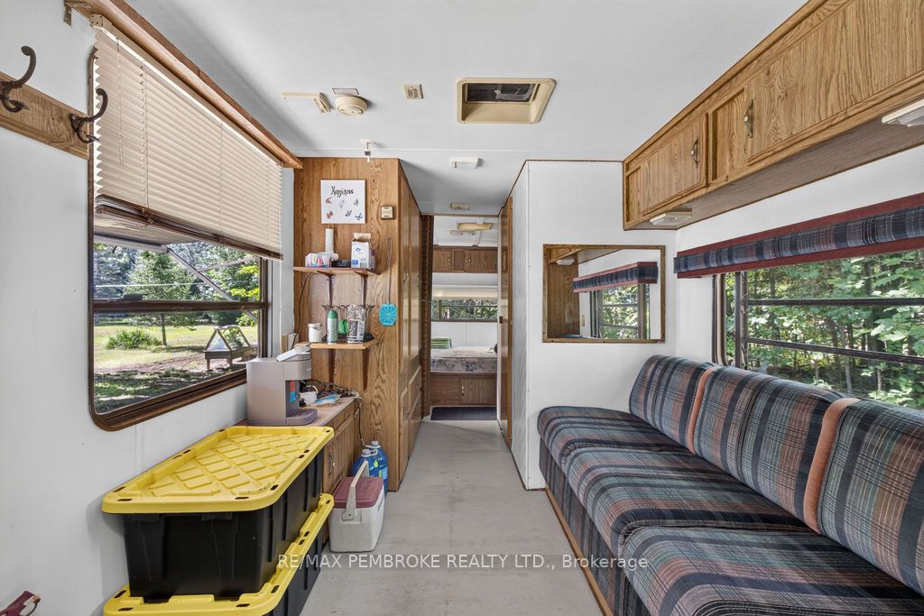 141a Sullivan Point Road Property Photo 13