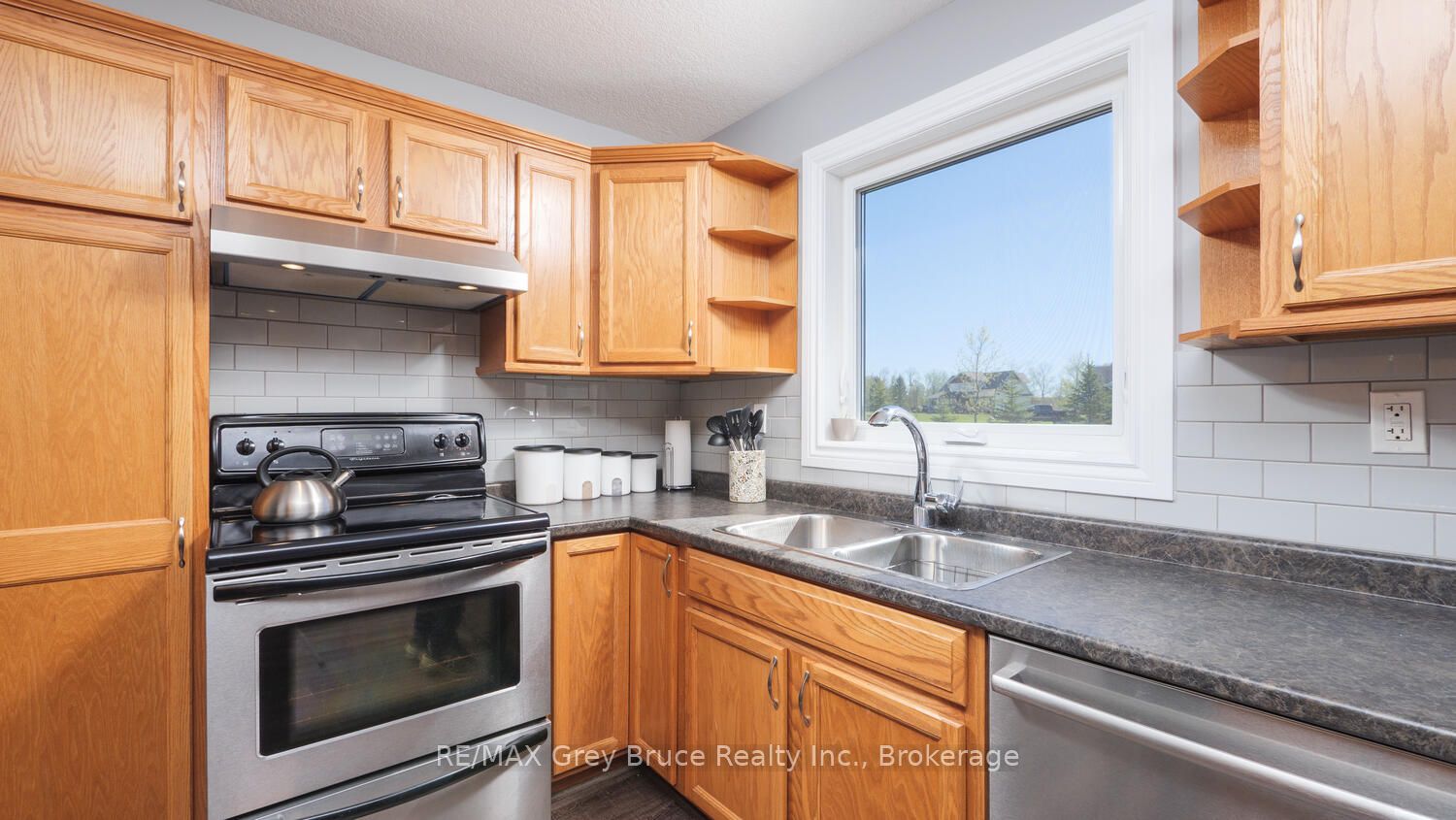 116 Patterson Parkway Property Photo 12