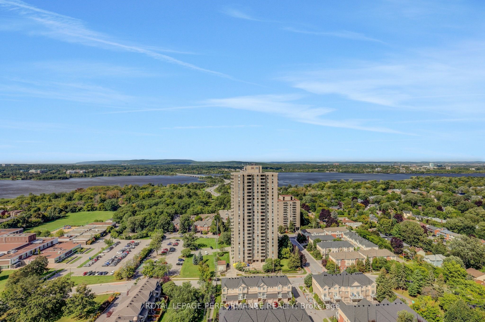 38 Metropole Private 2603 Property Photo 24