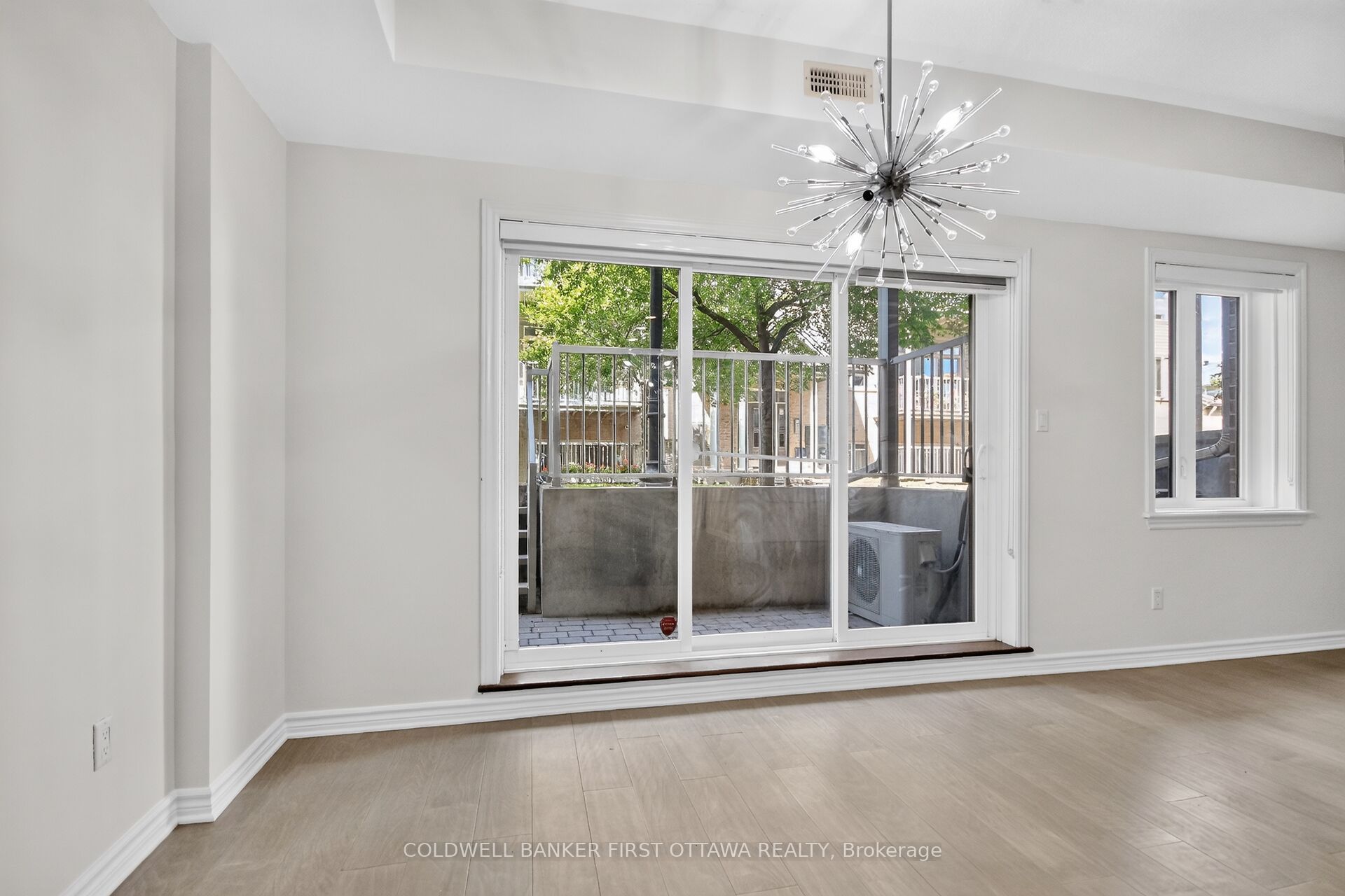 55 Tayside Private B Property Photo 11