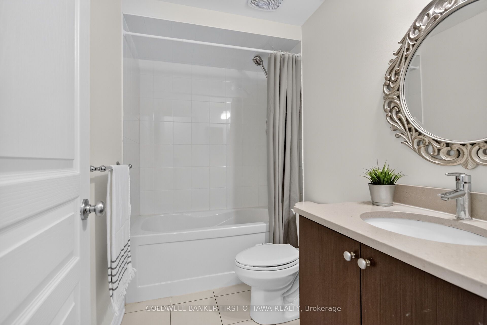 55 Tayside Private B Property Photo 23