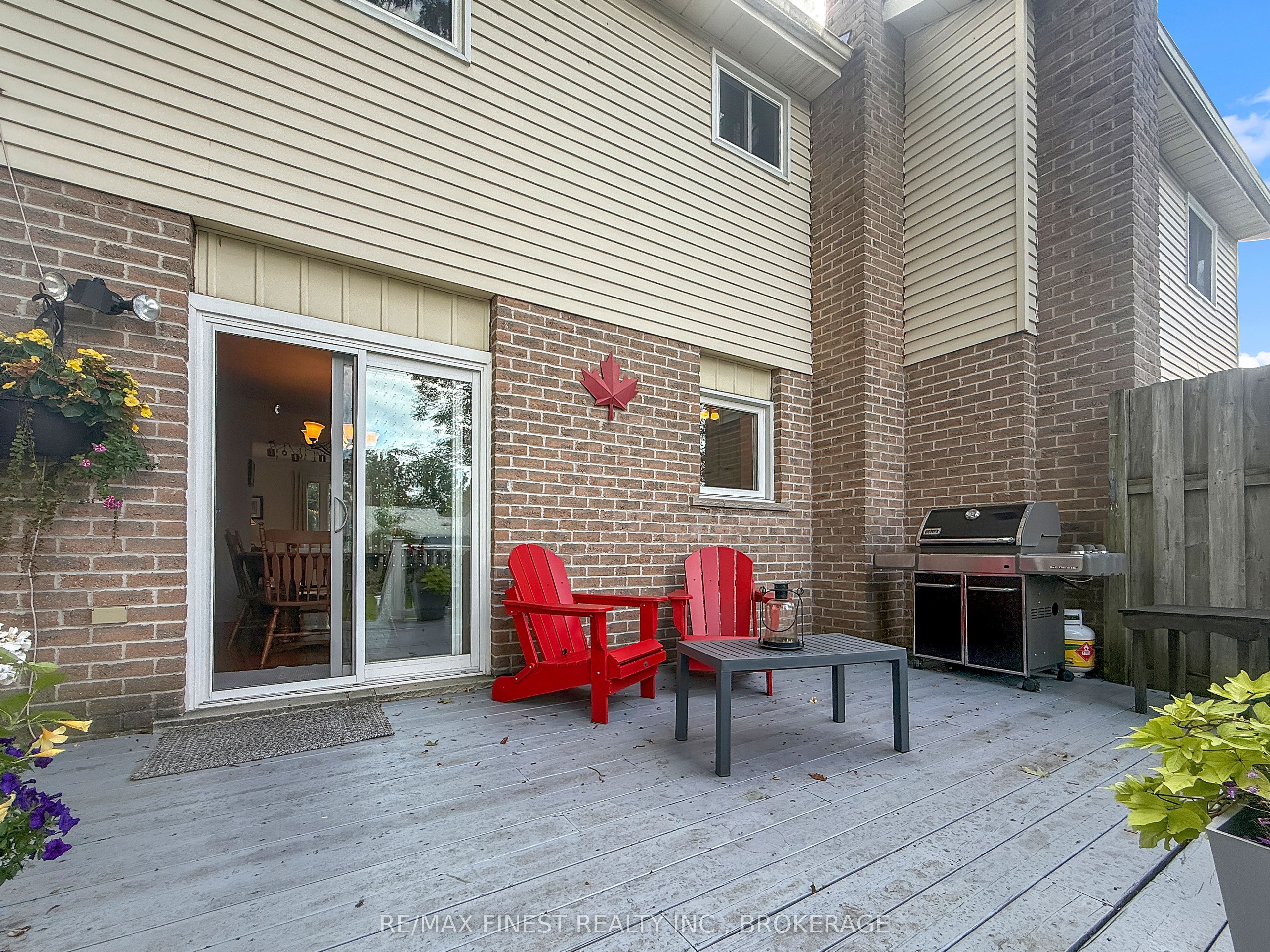 906 Purcell Crescent Property Photo 29