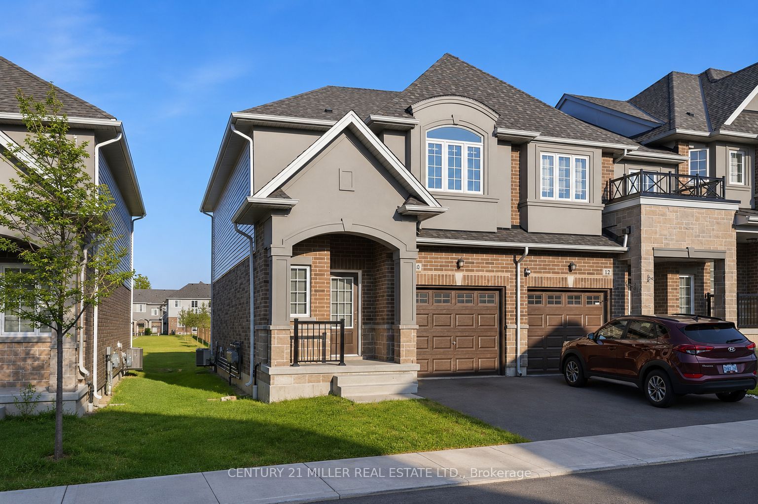 10 Linden Park Lane Property Photo 2
