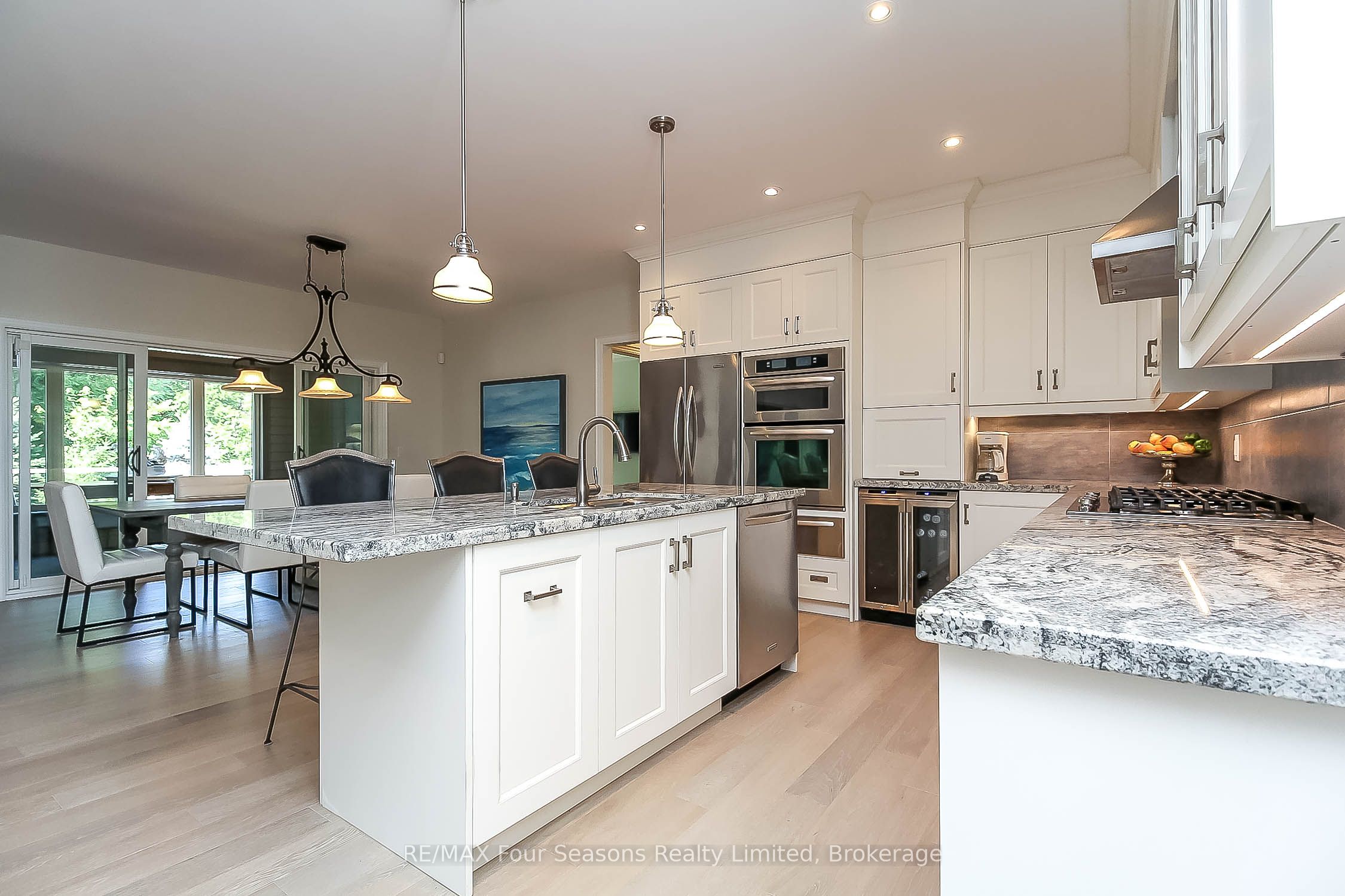 120 Schoolhouse Court Property Photo 12