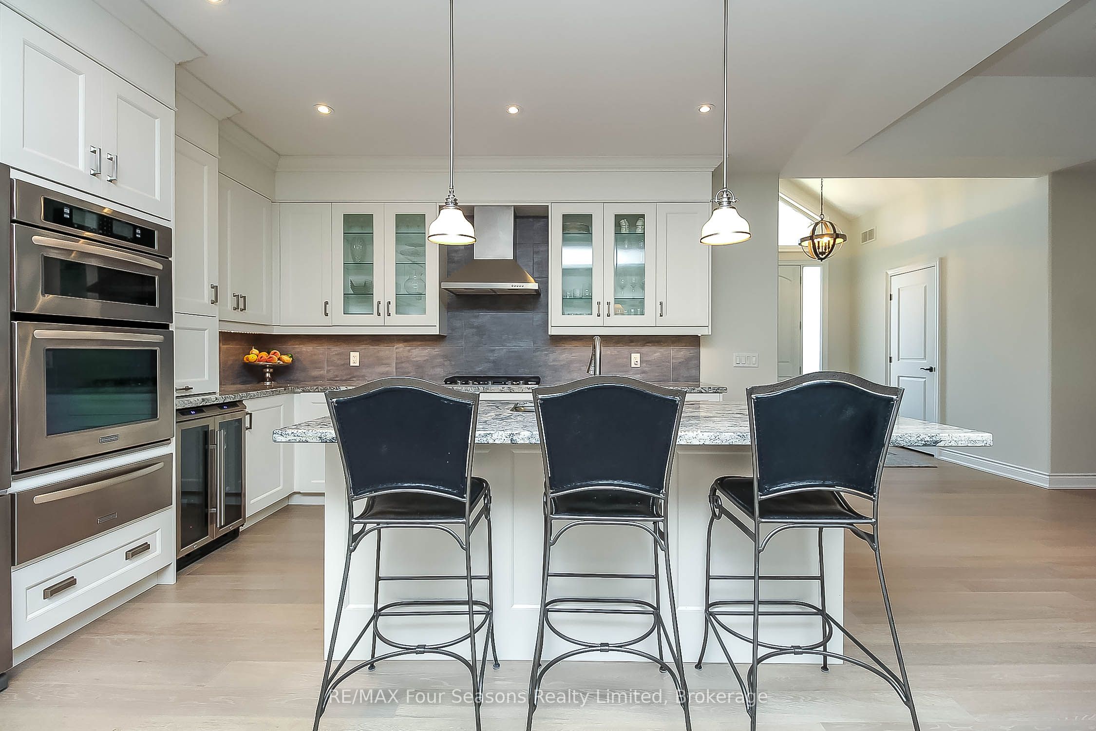 120 Schoolhouse Court Property Photo 19