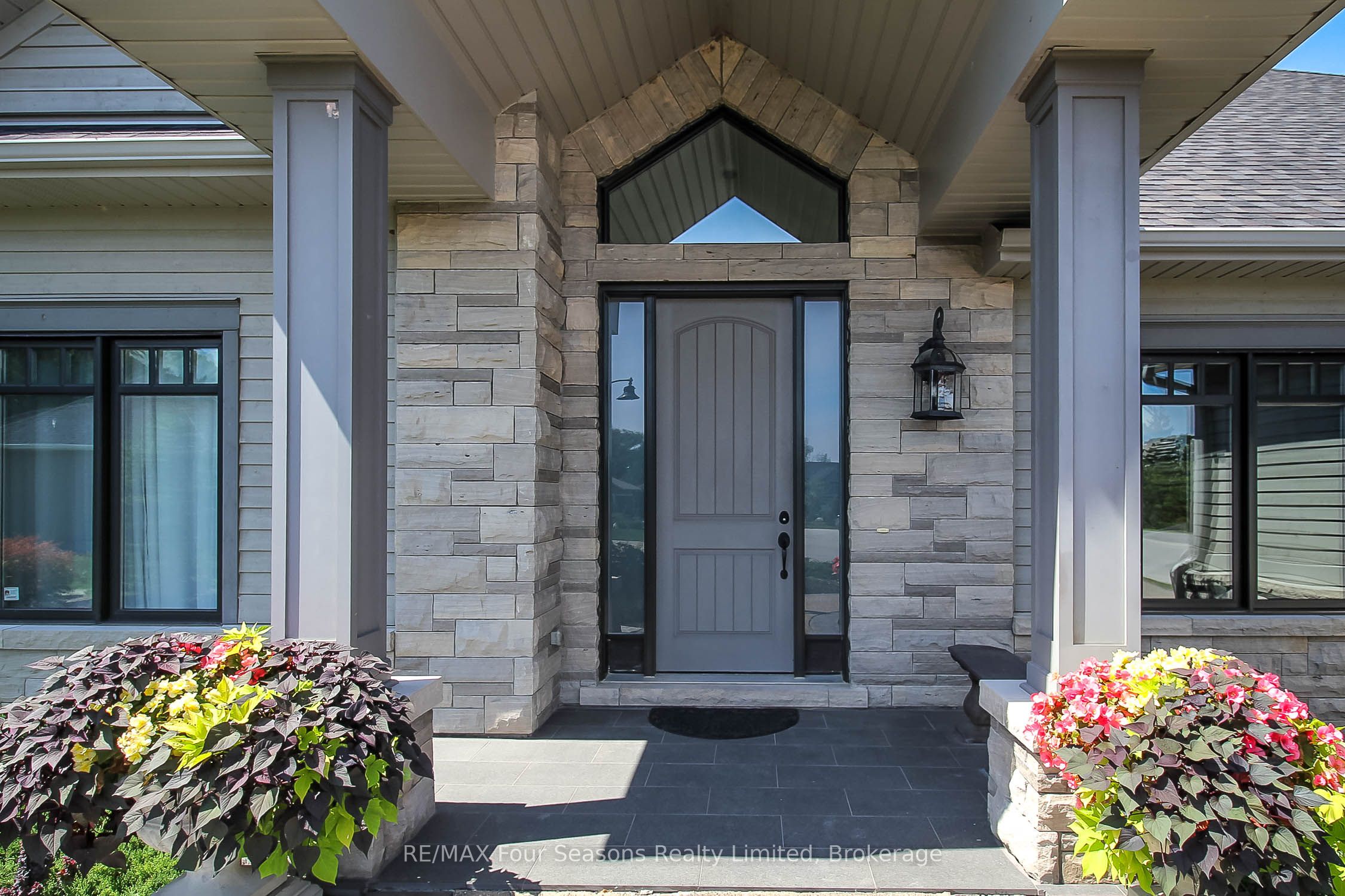 120 Schoolhouse Court Property Photo 47