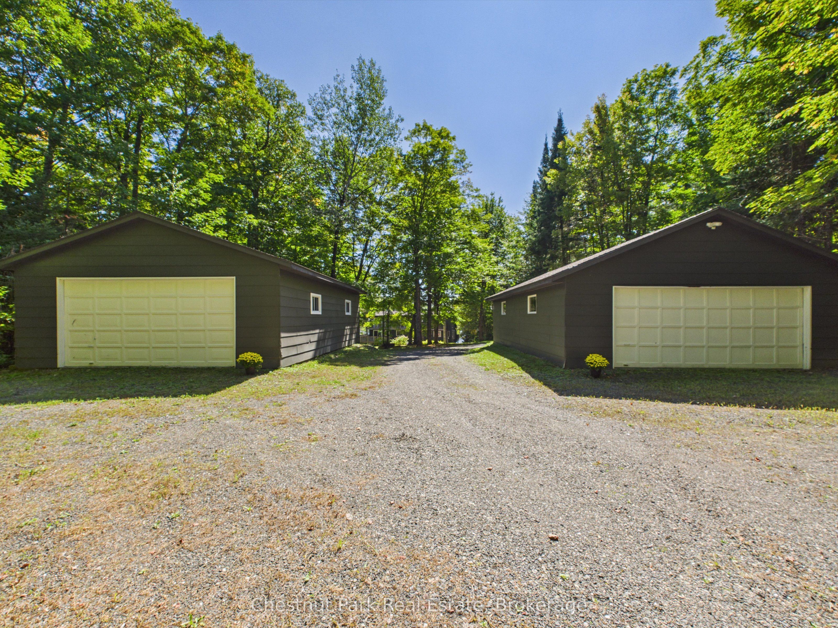 1110 Tom Parris Trail Property Photo 5