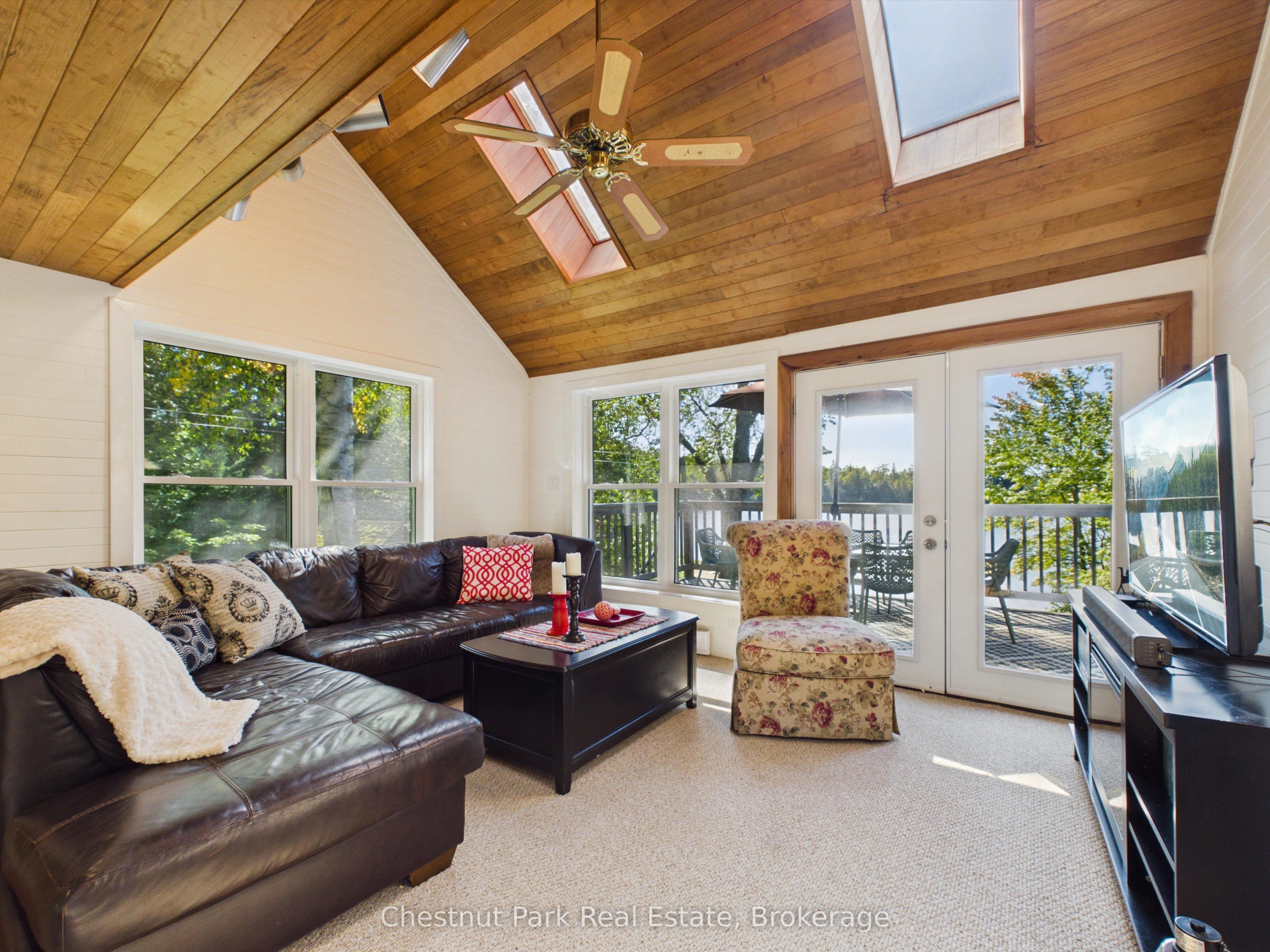 1110 Tom Parris Trail Property Photo 15