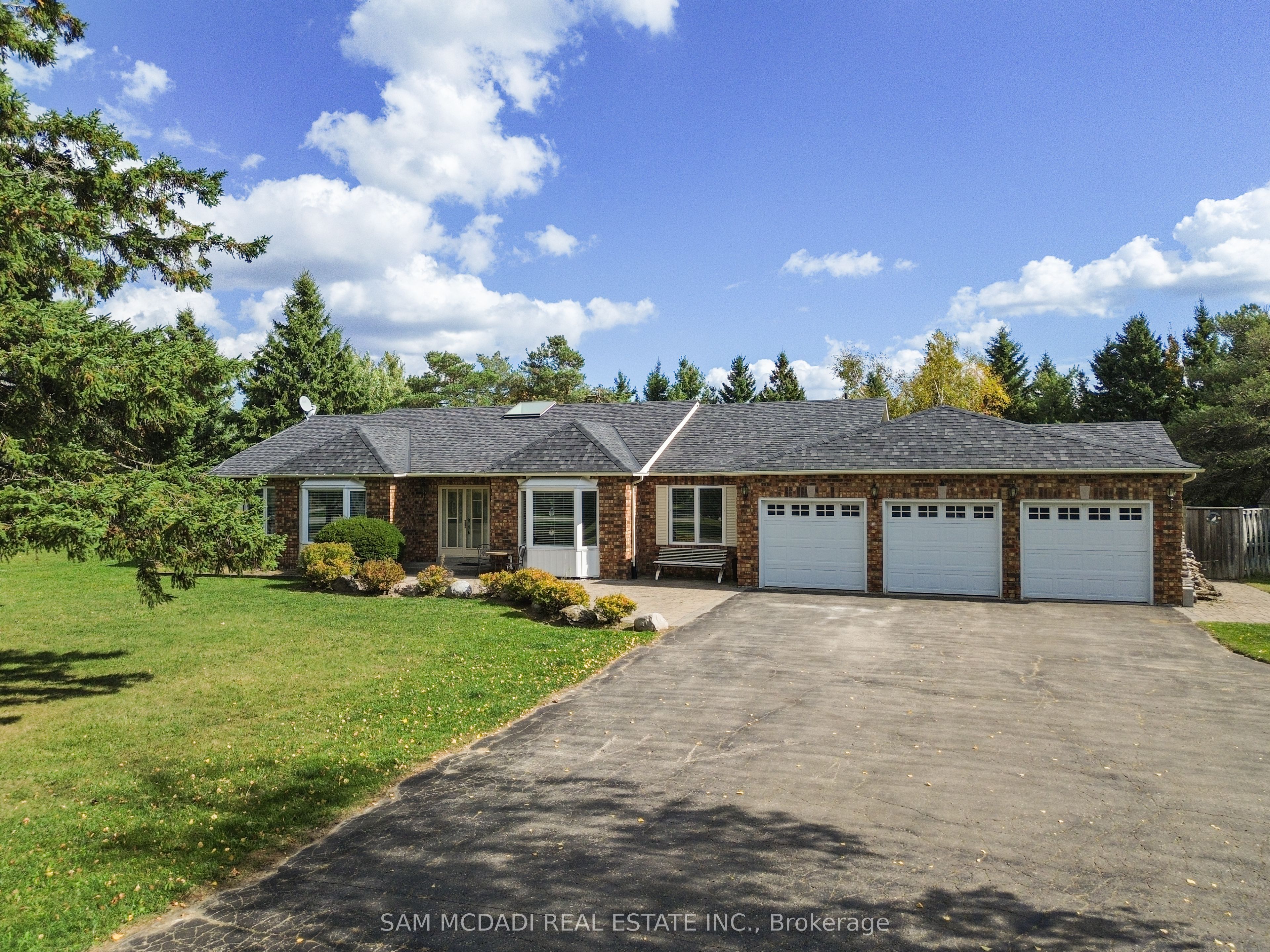 2 Sherman Drive Property Photo 1