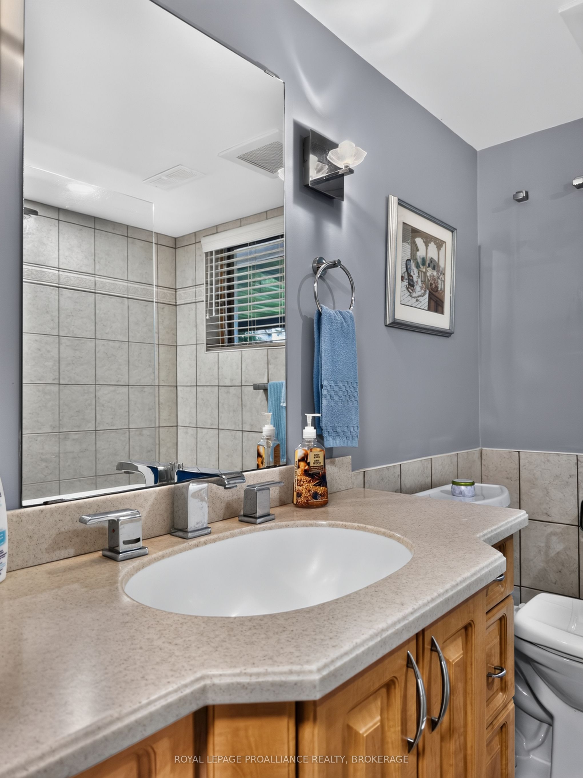 38 Willowbank Road W Property Photo 31