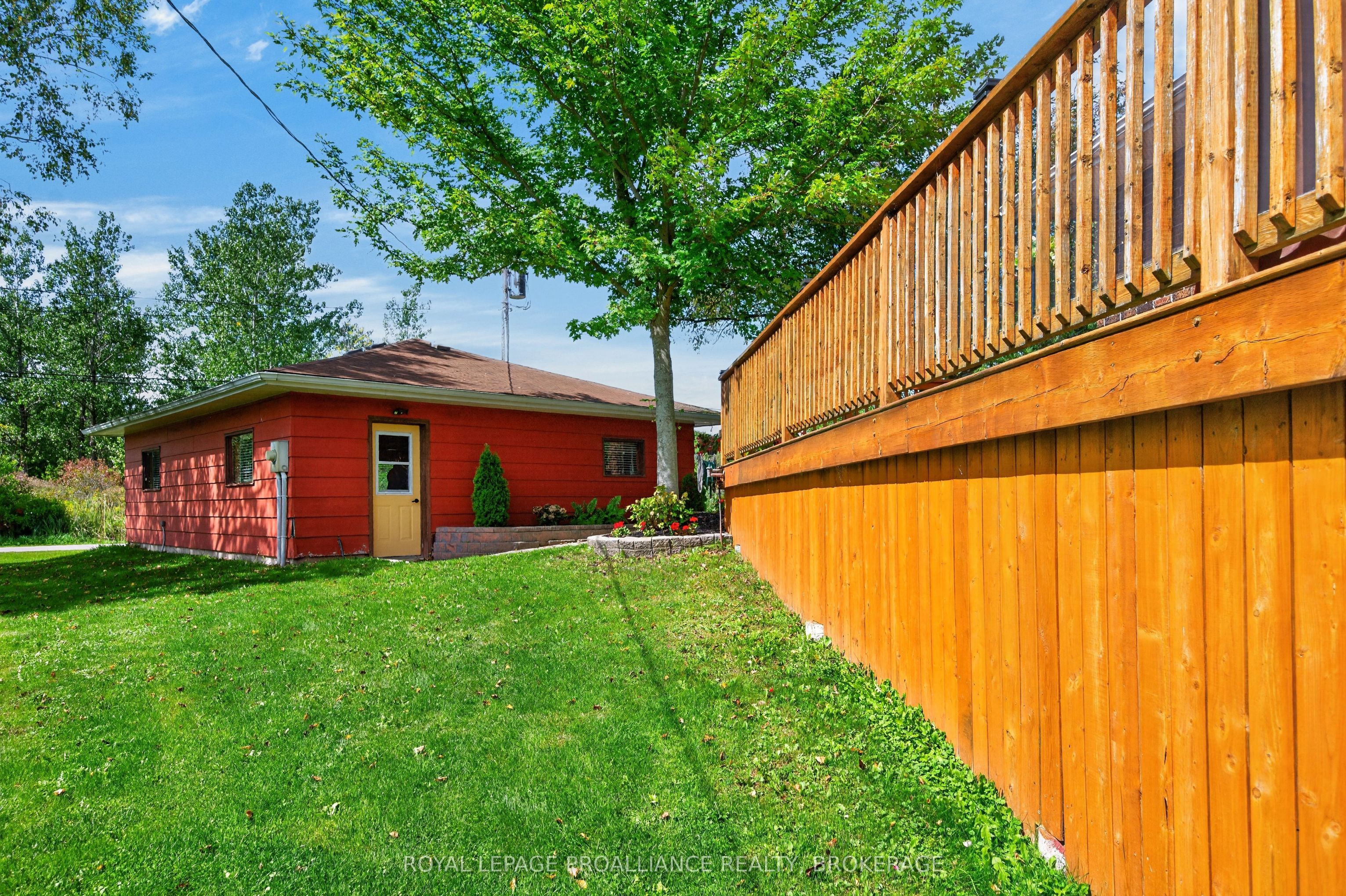 38 Willowbank Road W Property Photo 47