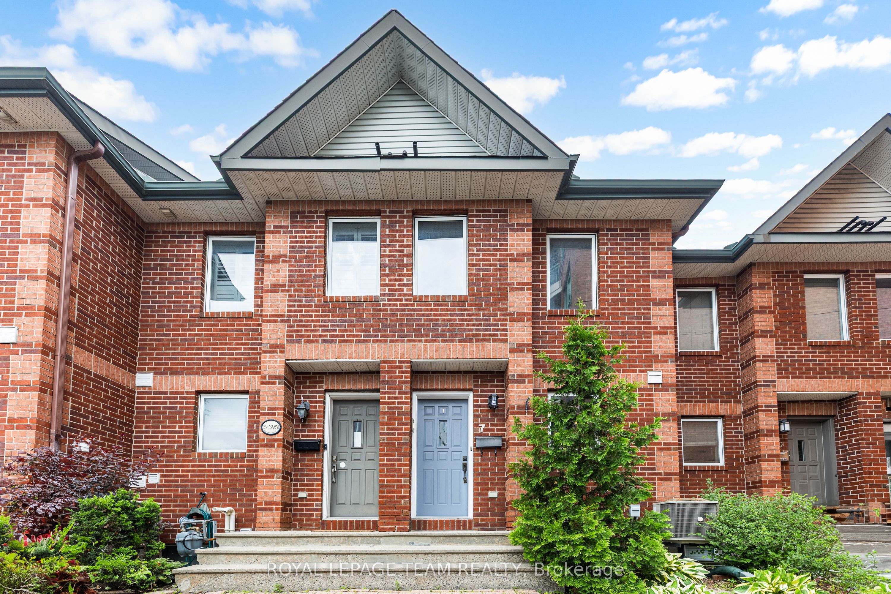 395 BELL Street S 7