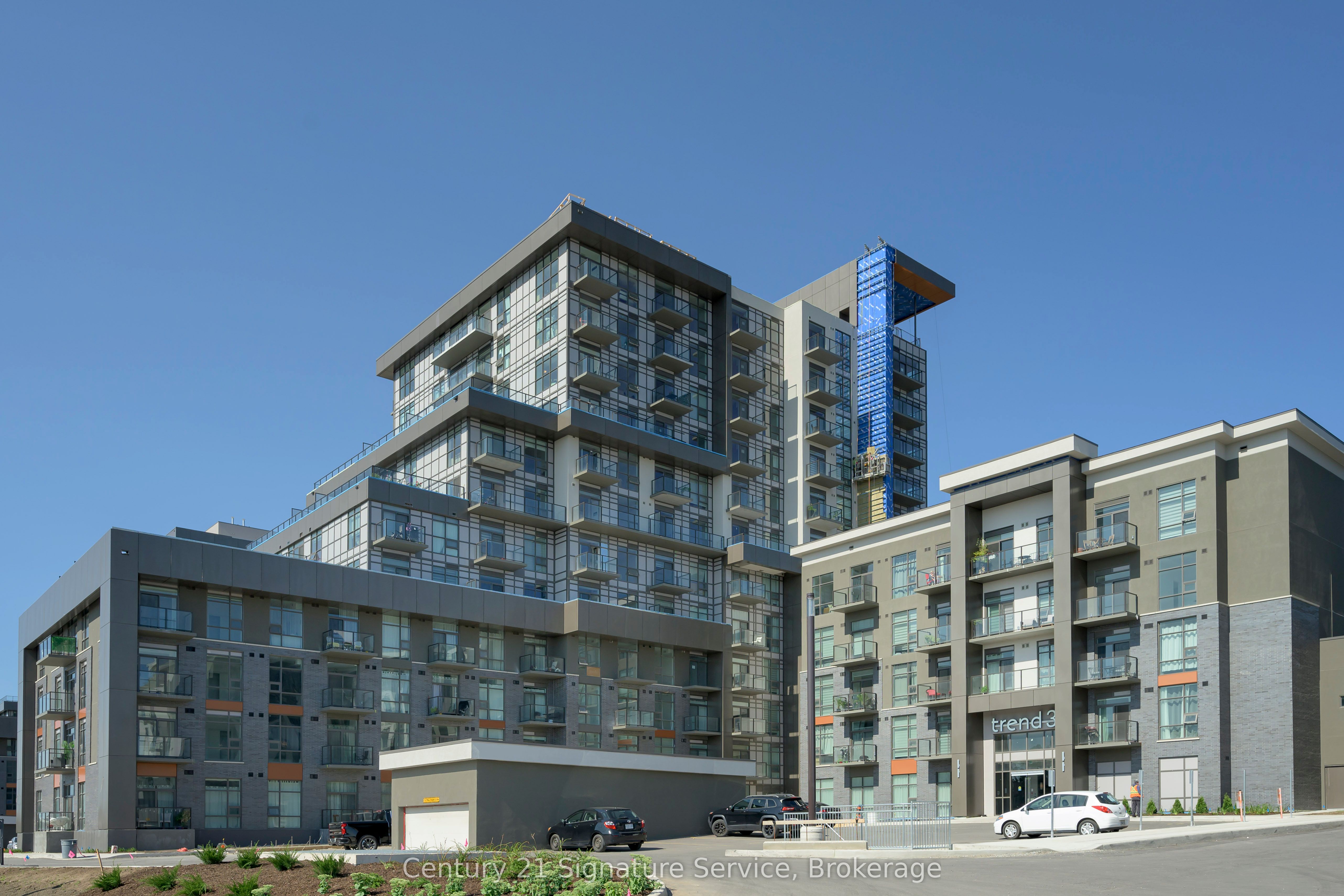 470 Dundas Street E 1013 Property Photo 1