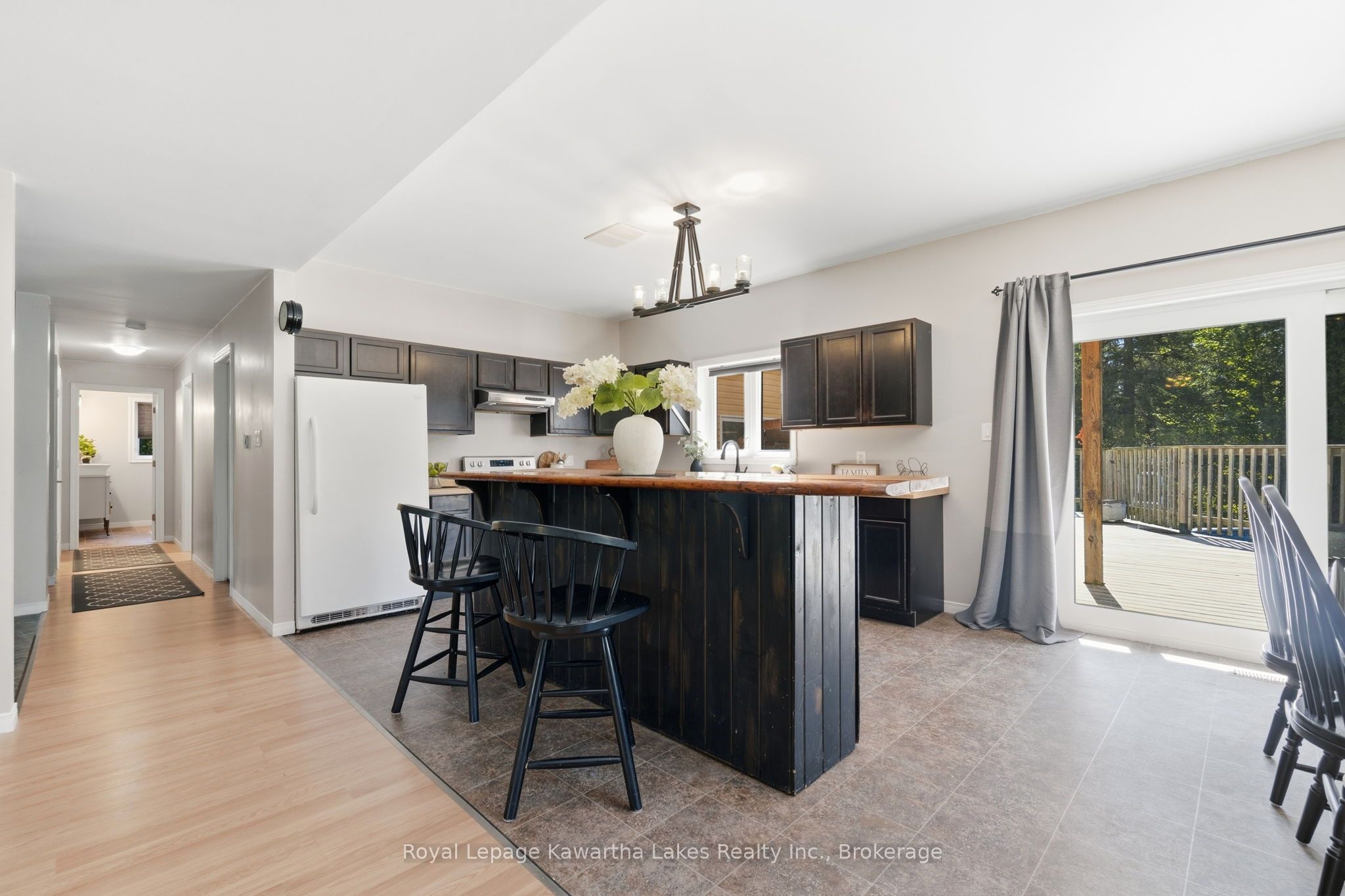 1752 Highway 35 S Property Photo 6