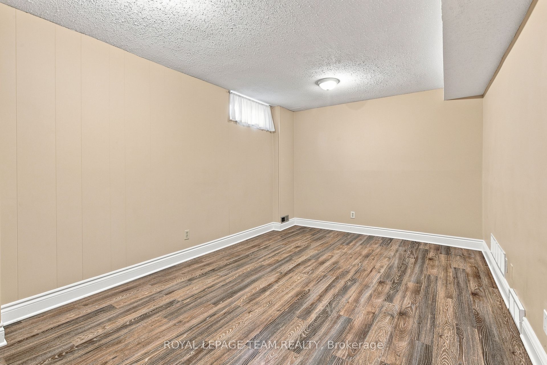 3e Vanessa Terrace Property Photo 29
