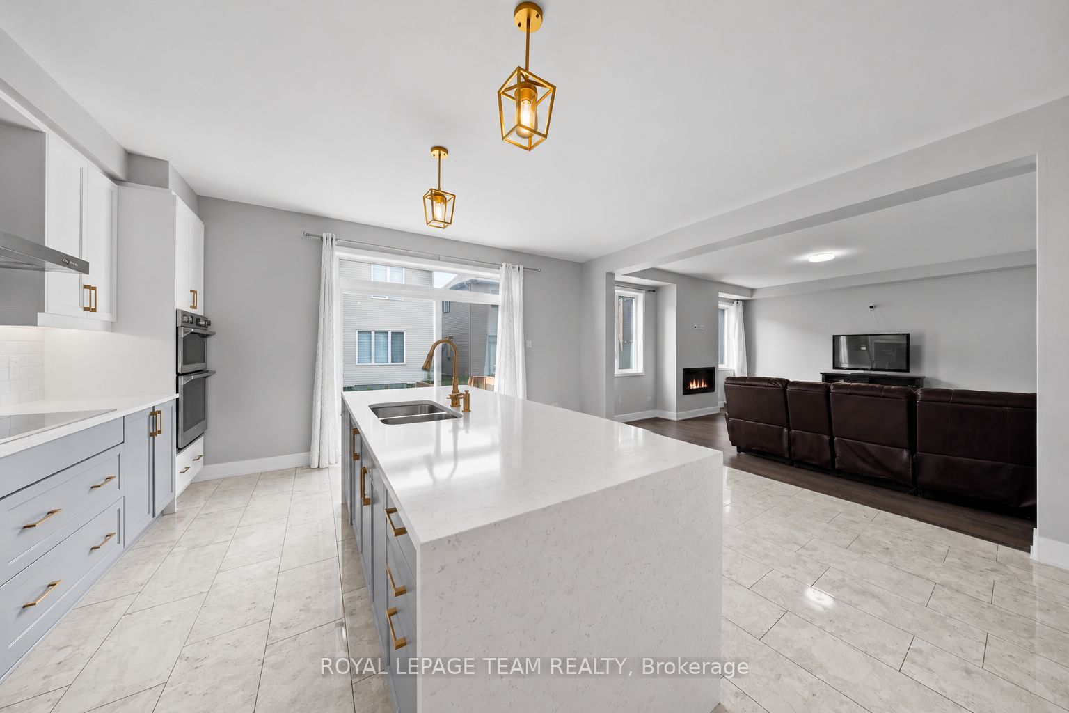 2413 Watercolours Way Property Photo 17