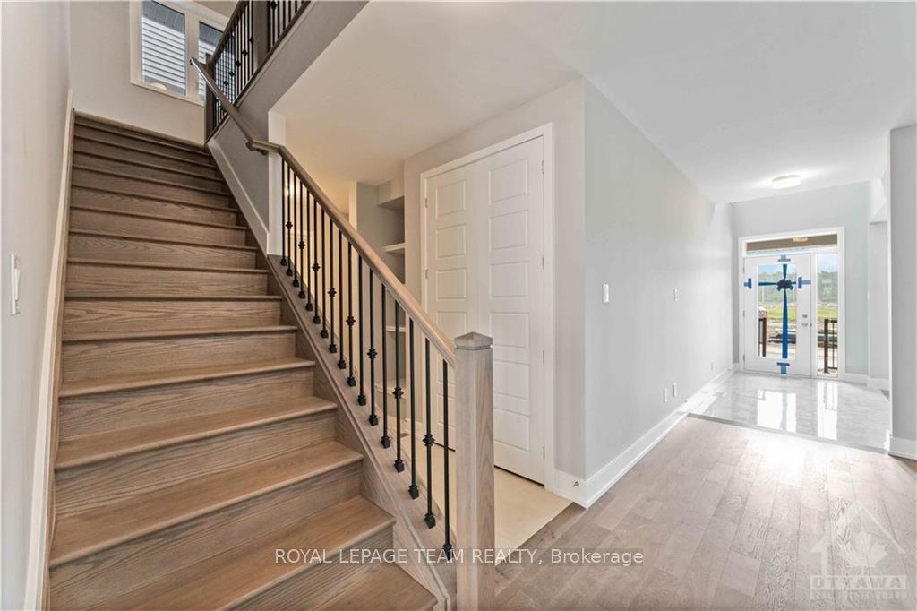 2413 Watercolours Way Property Photo 22