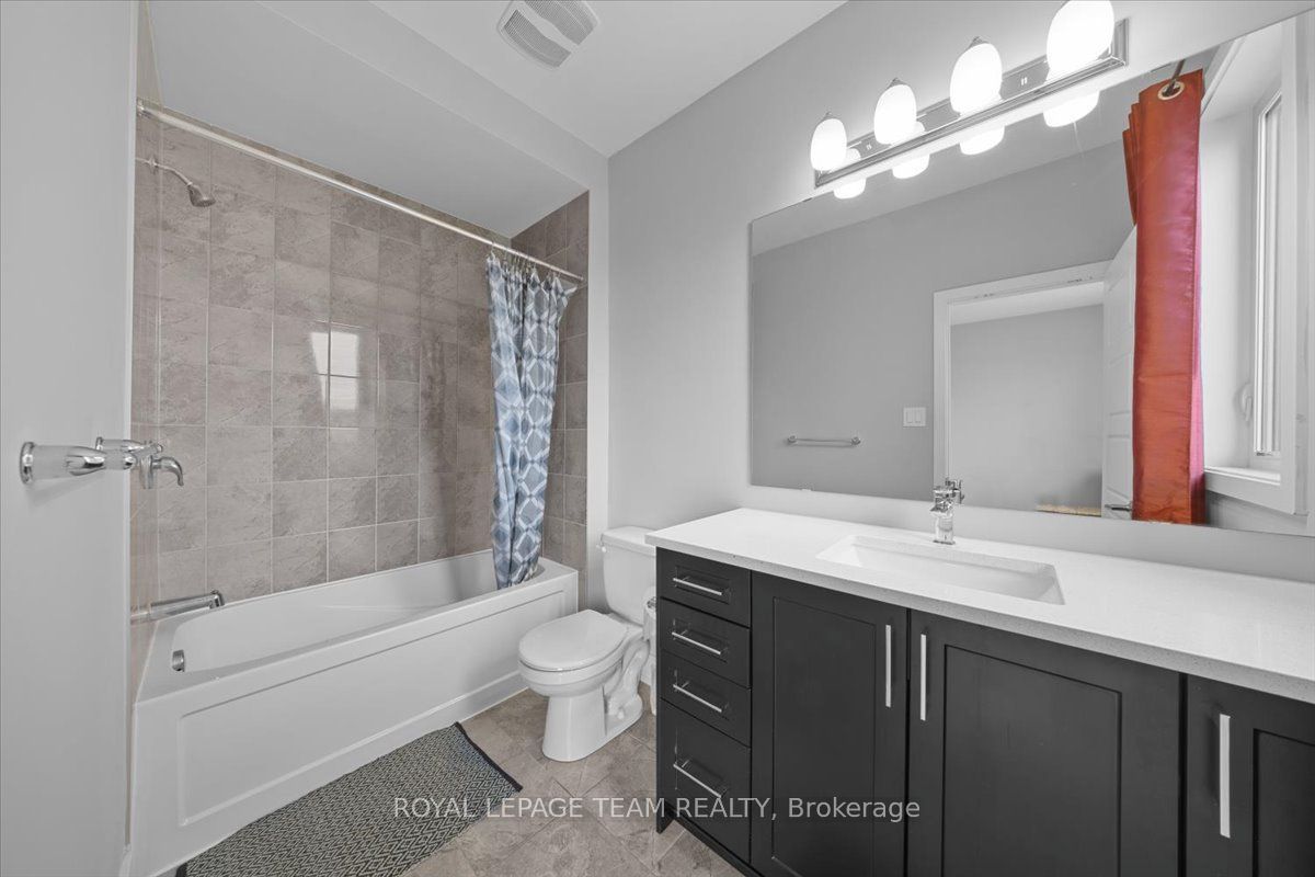 2413 Watercolours Way Property Photo 31