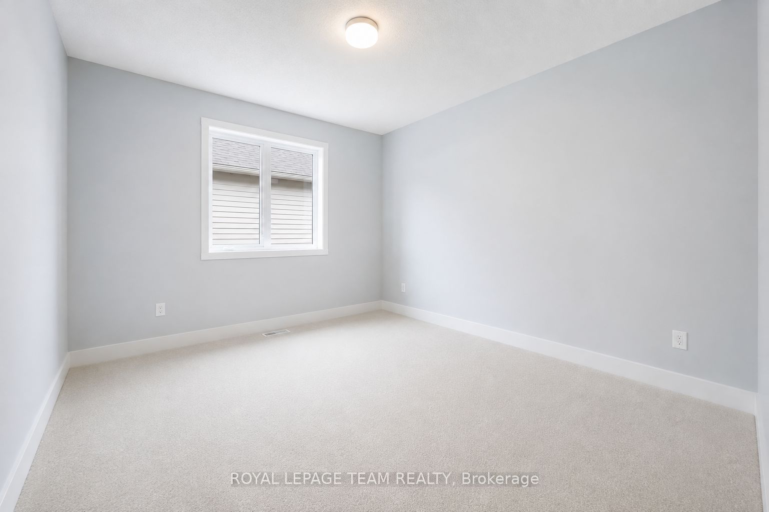 2413 Watercolours Way Property Photo 35