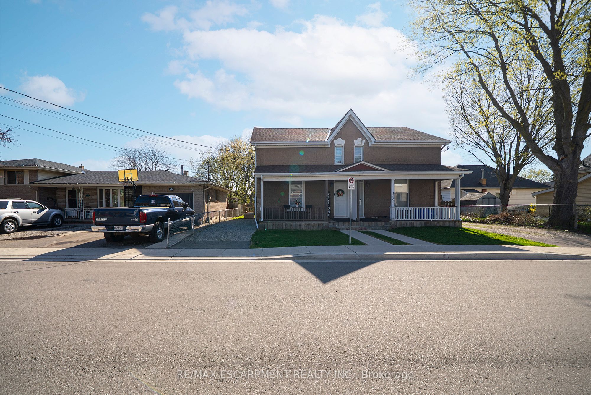 171 Drummond Street Property Photo 1