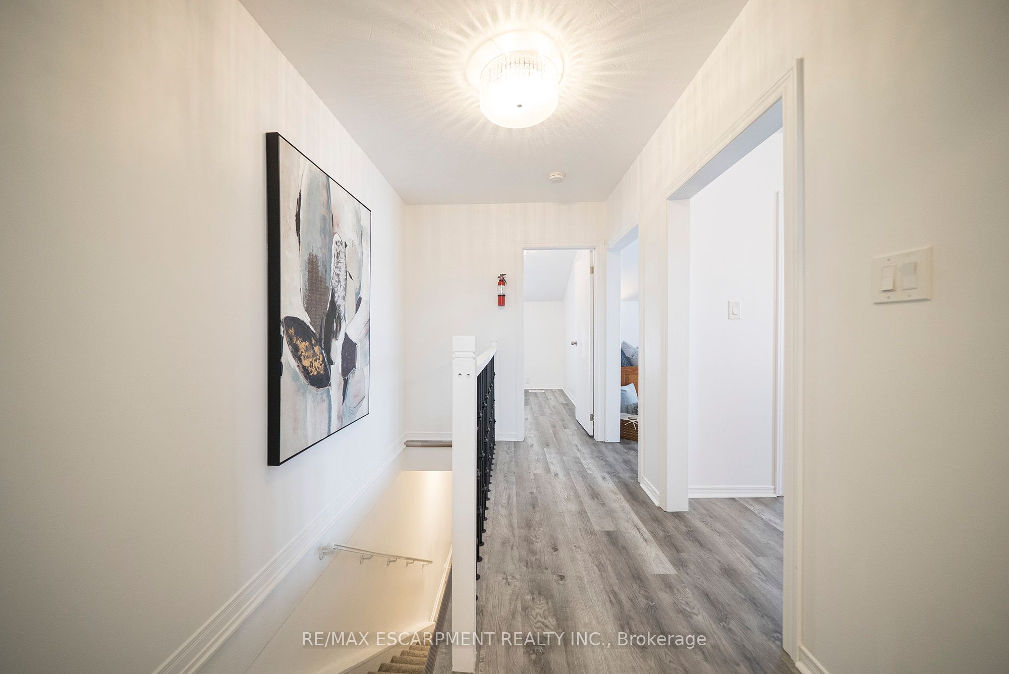 171 Drummond Street Property Photo 7