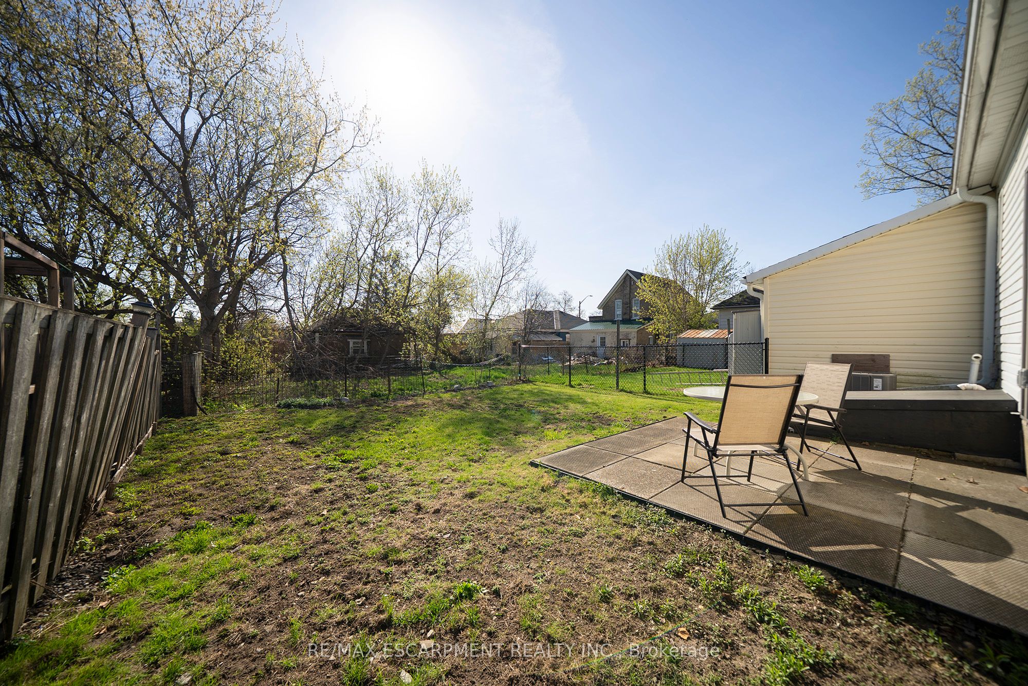 171 Drummond Street Property Photo 29