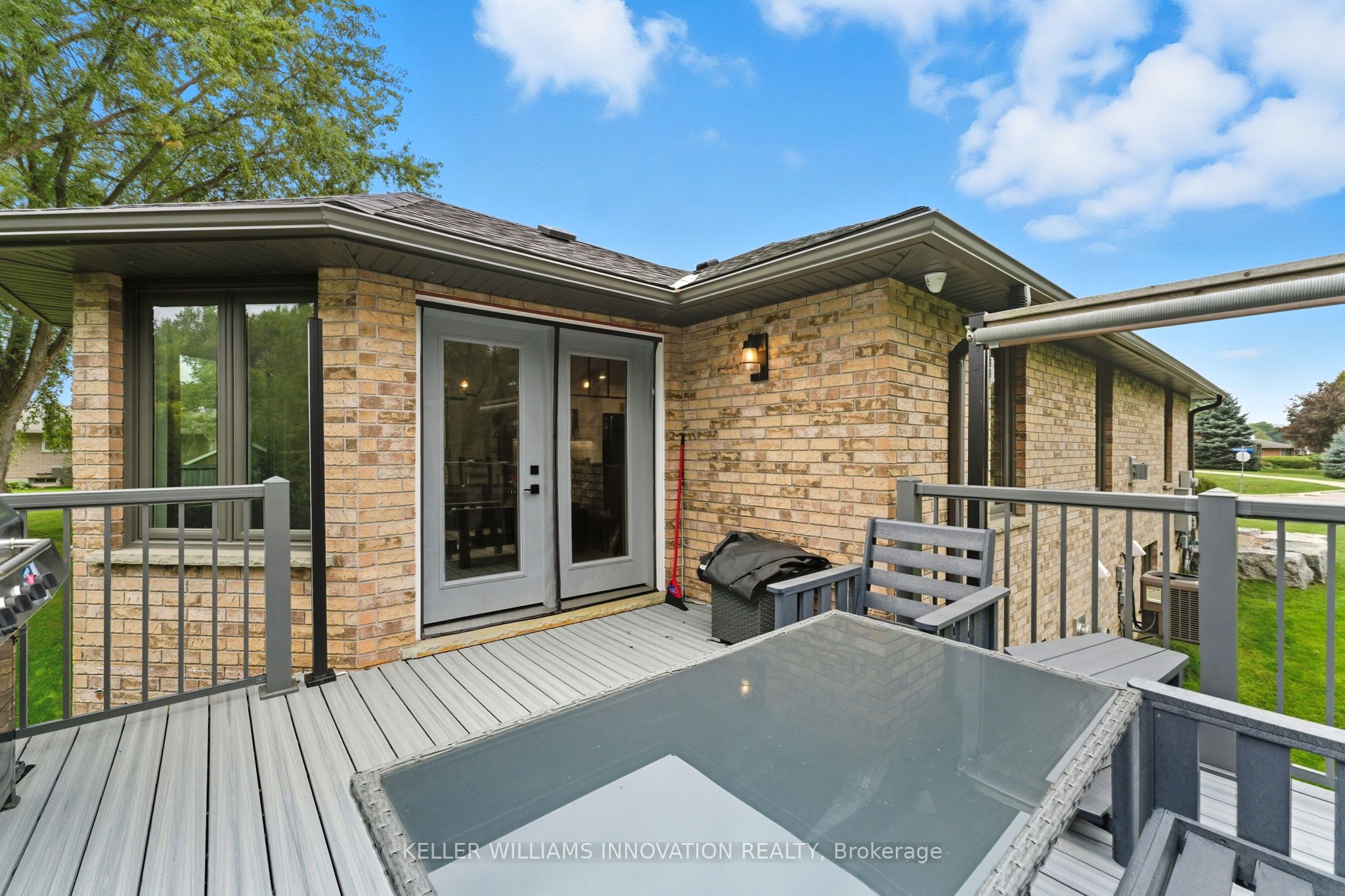 29 Mcdonald Street W Property Photo 38