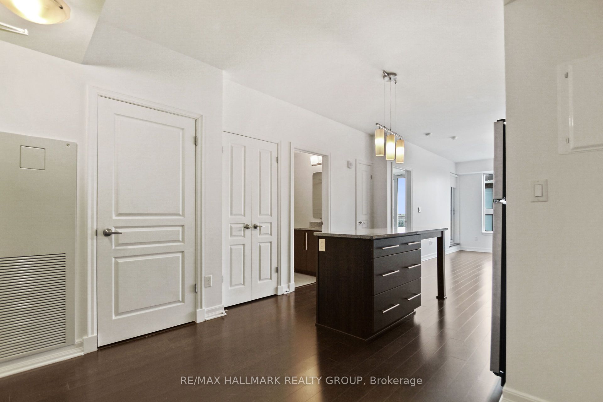 238 Besserer Street 814 Property Photo 11