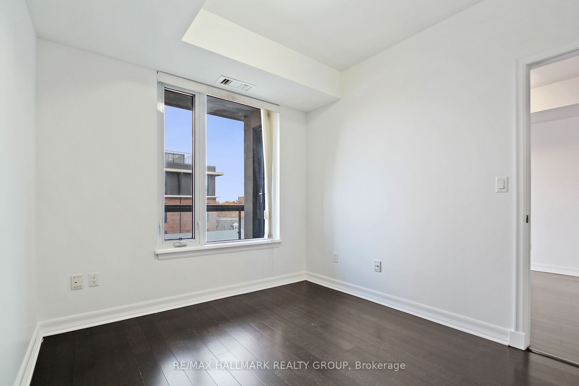 238 Besserer Street 814 Property Photo 23