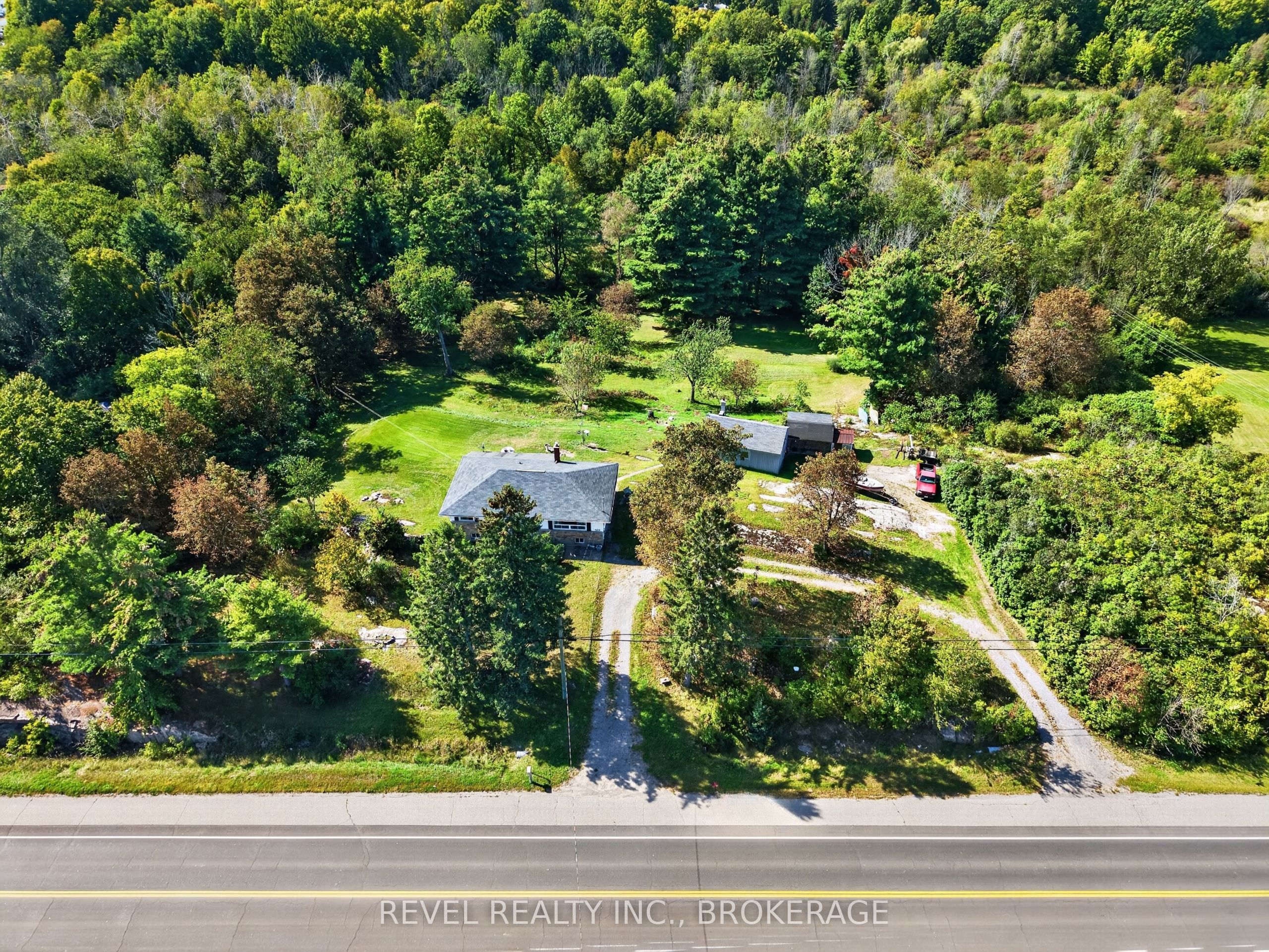 4258 Hwy 15 Property Photo 4