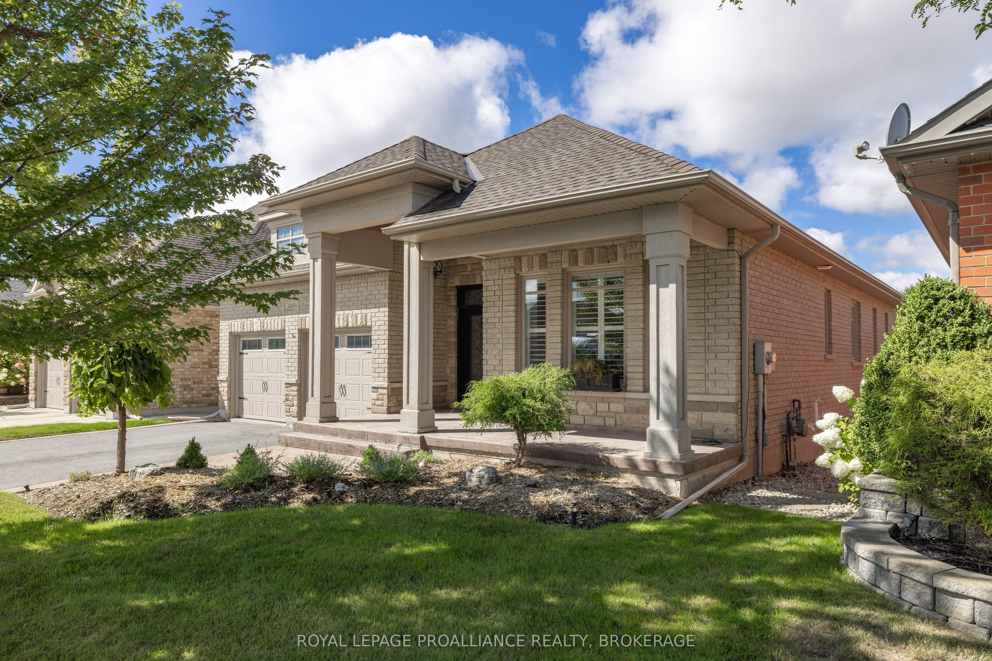 1243 Lisbon Place Property Photo 2