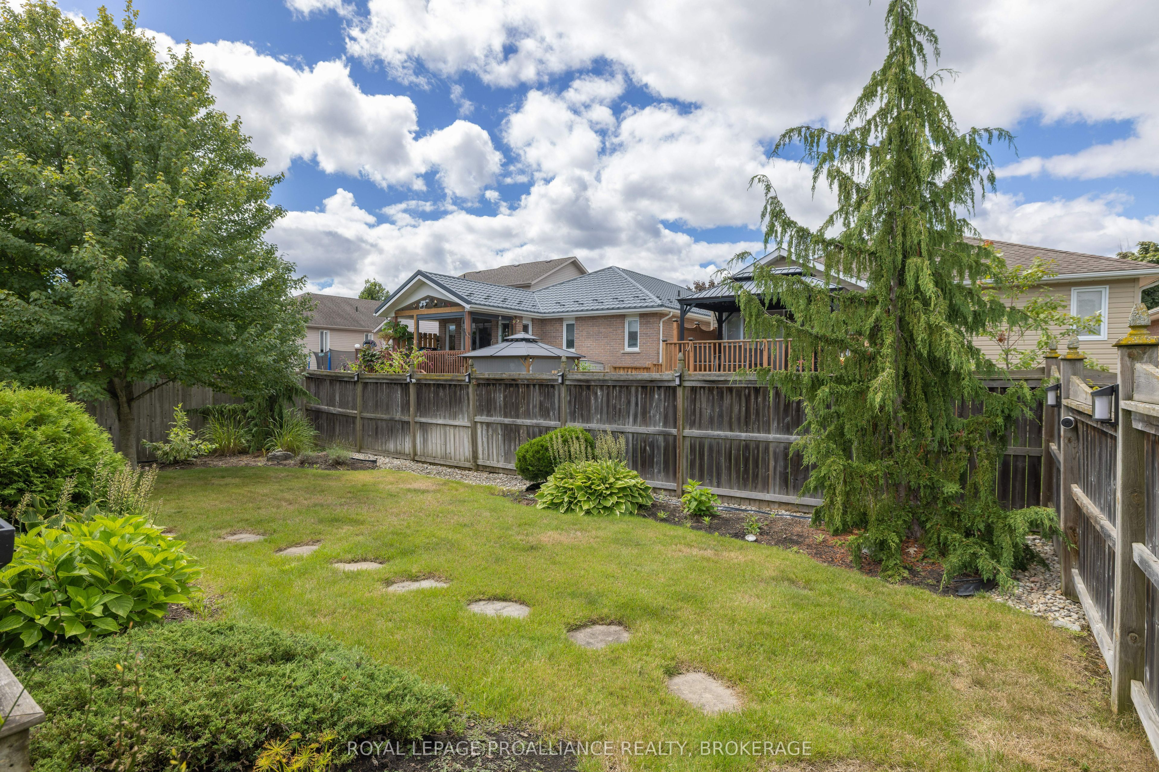 1243 Lisbon Place Property Photo 43
