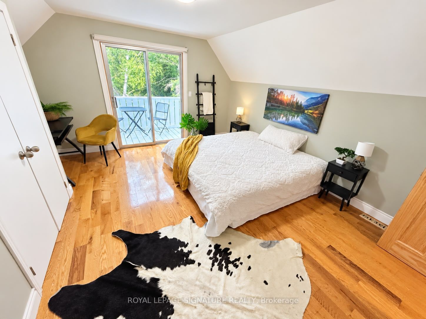 32 Hargrave Road Property Photo 6