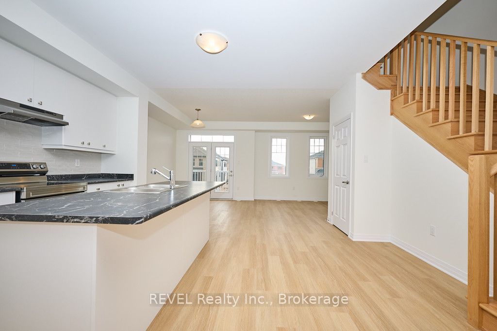 68 Feather Road Property Photo 7