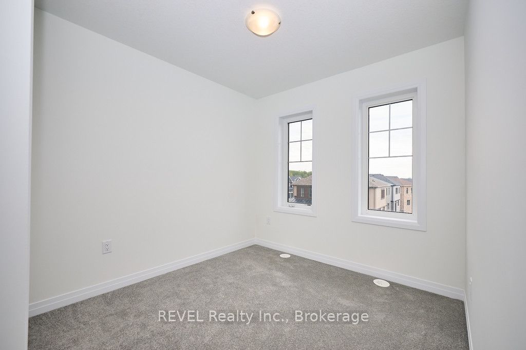 68 Feather Road Property Photo 14