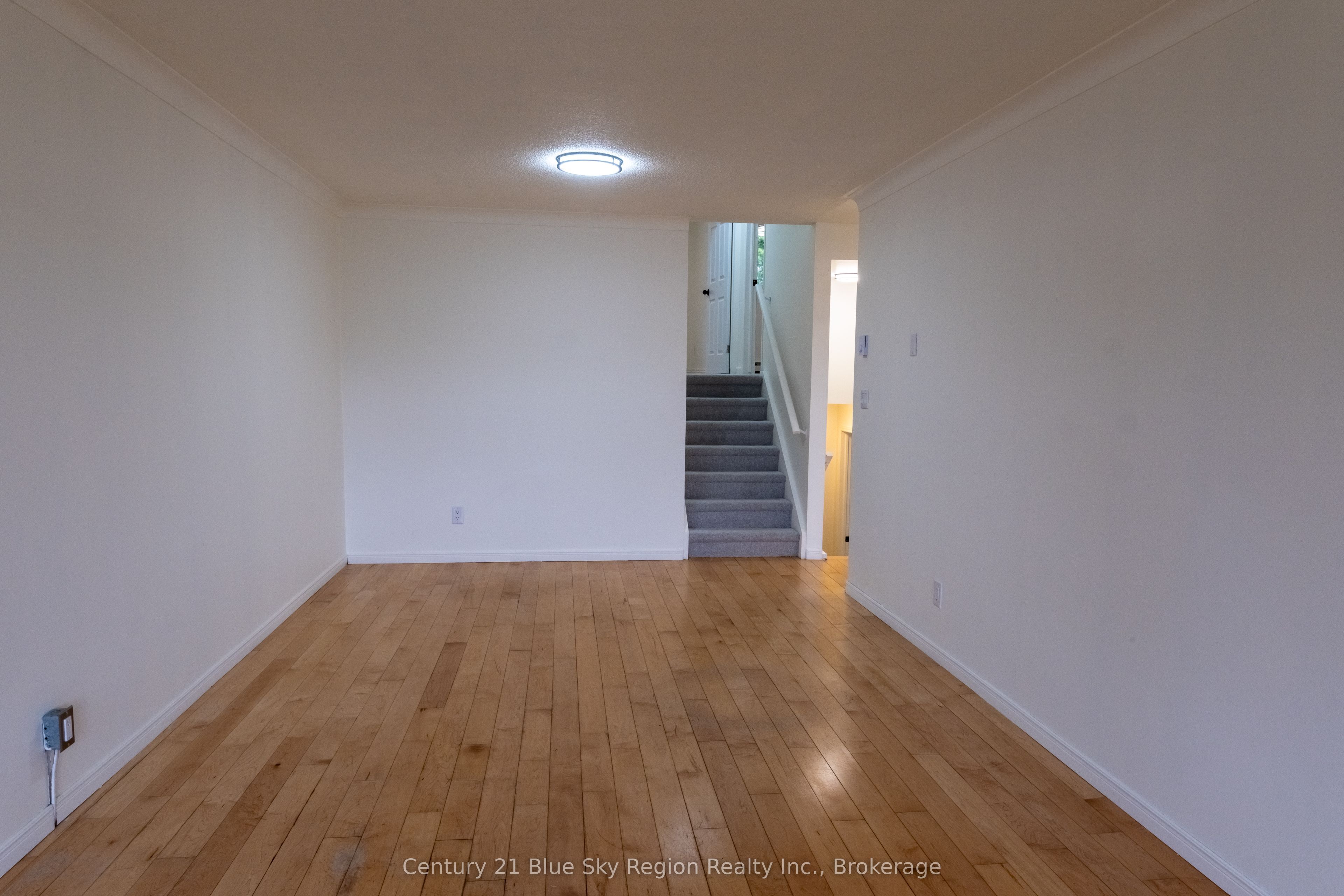 102 Lee Avenue Property Photo 6