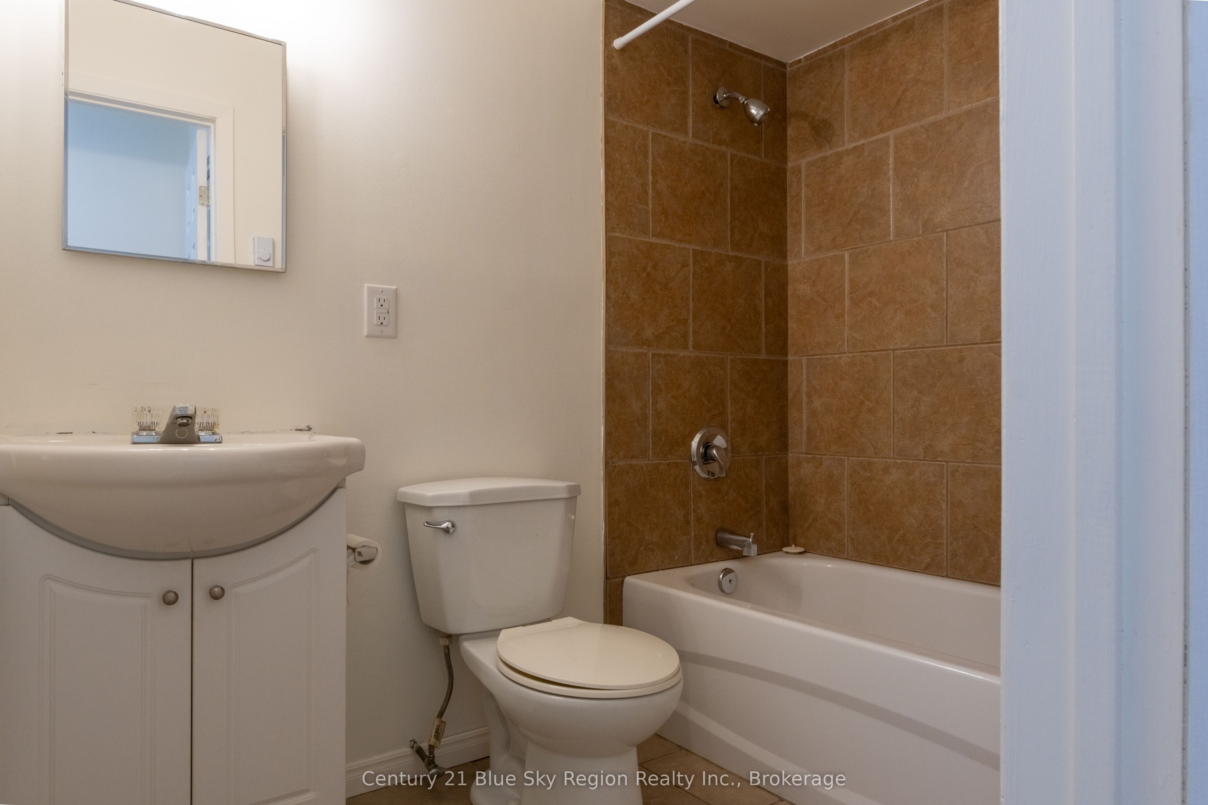 102 Lee Avenue Property Photo 16