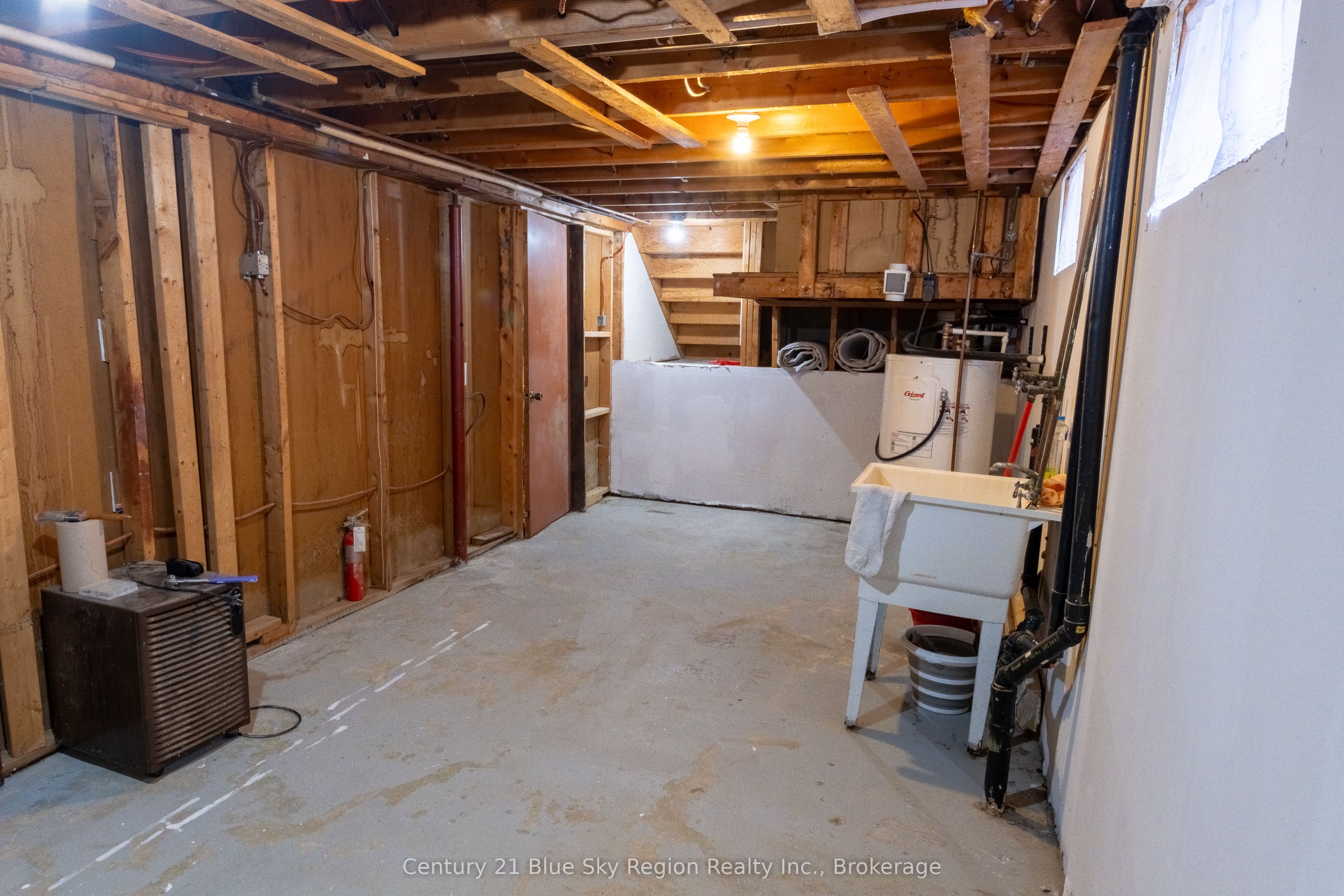 102 Lee Avenue Property Photo 23