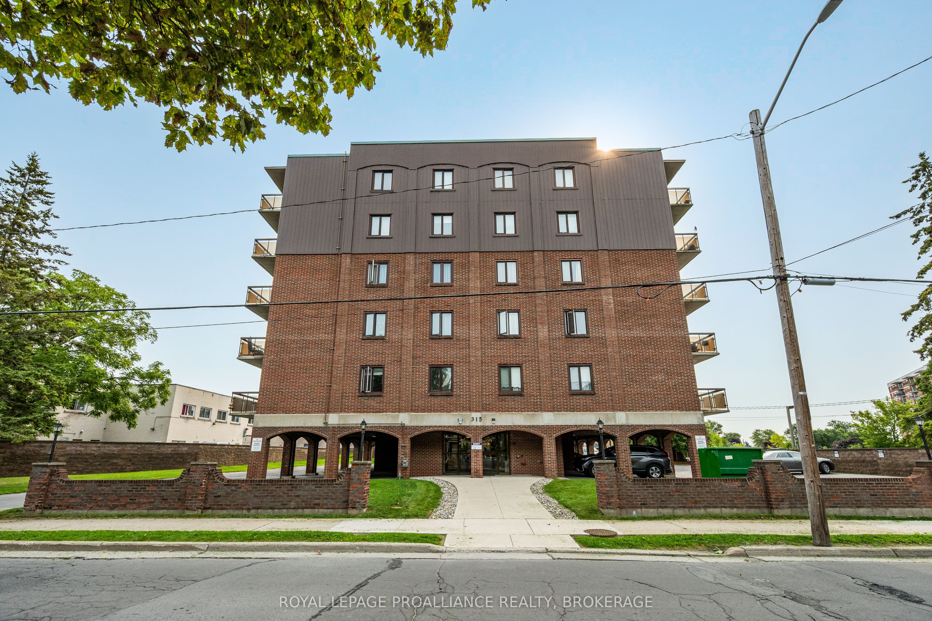 315 Regent Street 201 Property Photo 1
