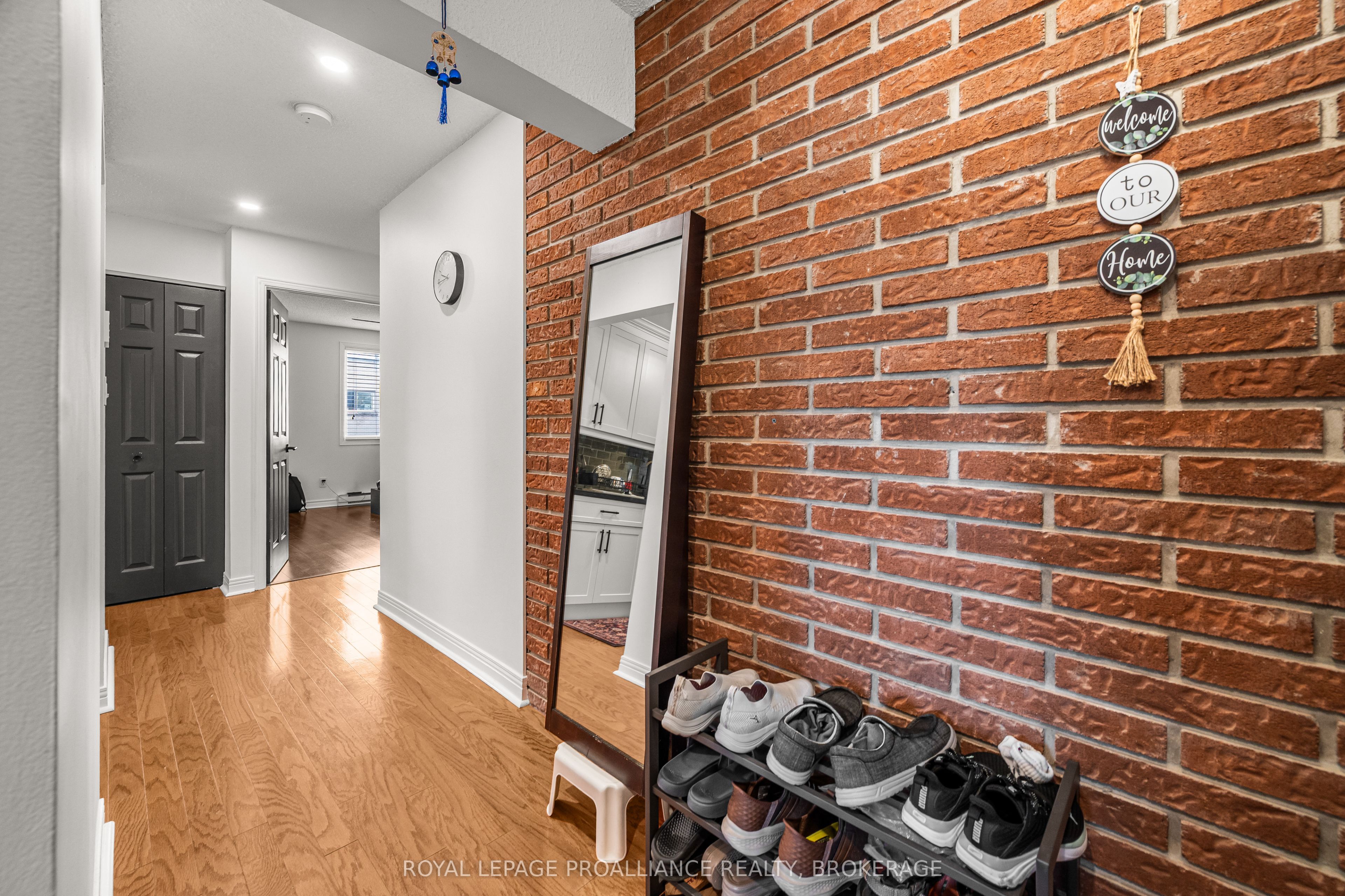 315 Regent Street 201 Property Photo 10